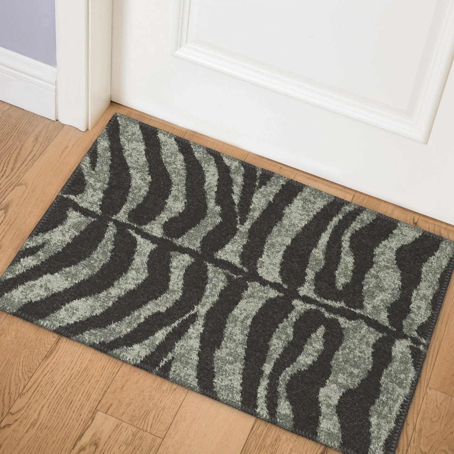 Addison Indoor/ Outdoor Safari Zebra Animal Print Washable Area Rug