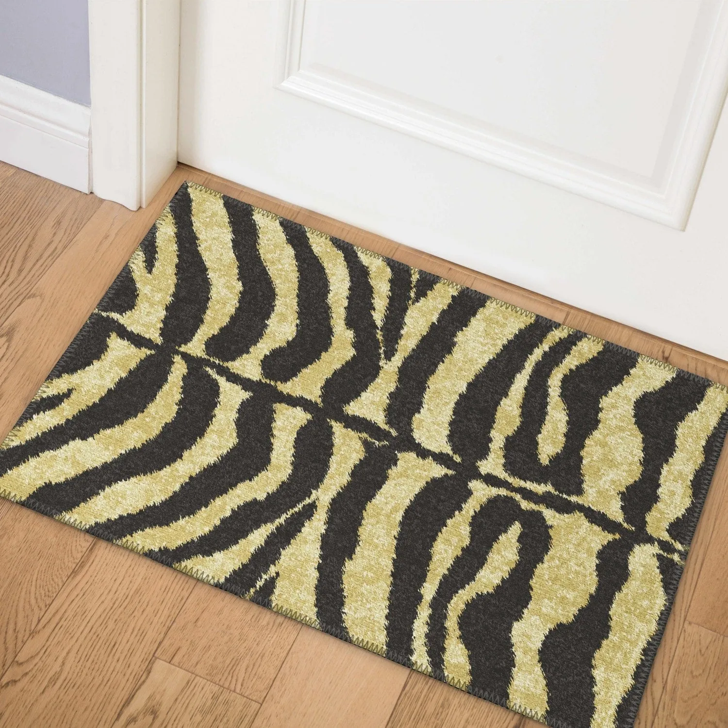 Addison Indoor/ Outdoor Safari Zebra Animal Print Washable Area Rug