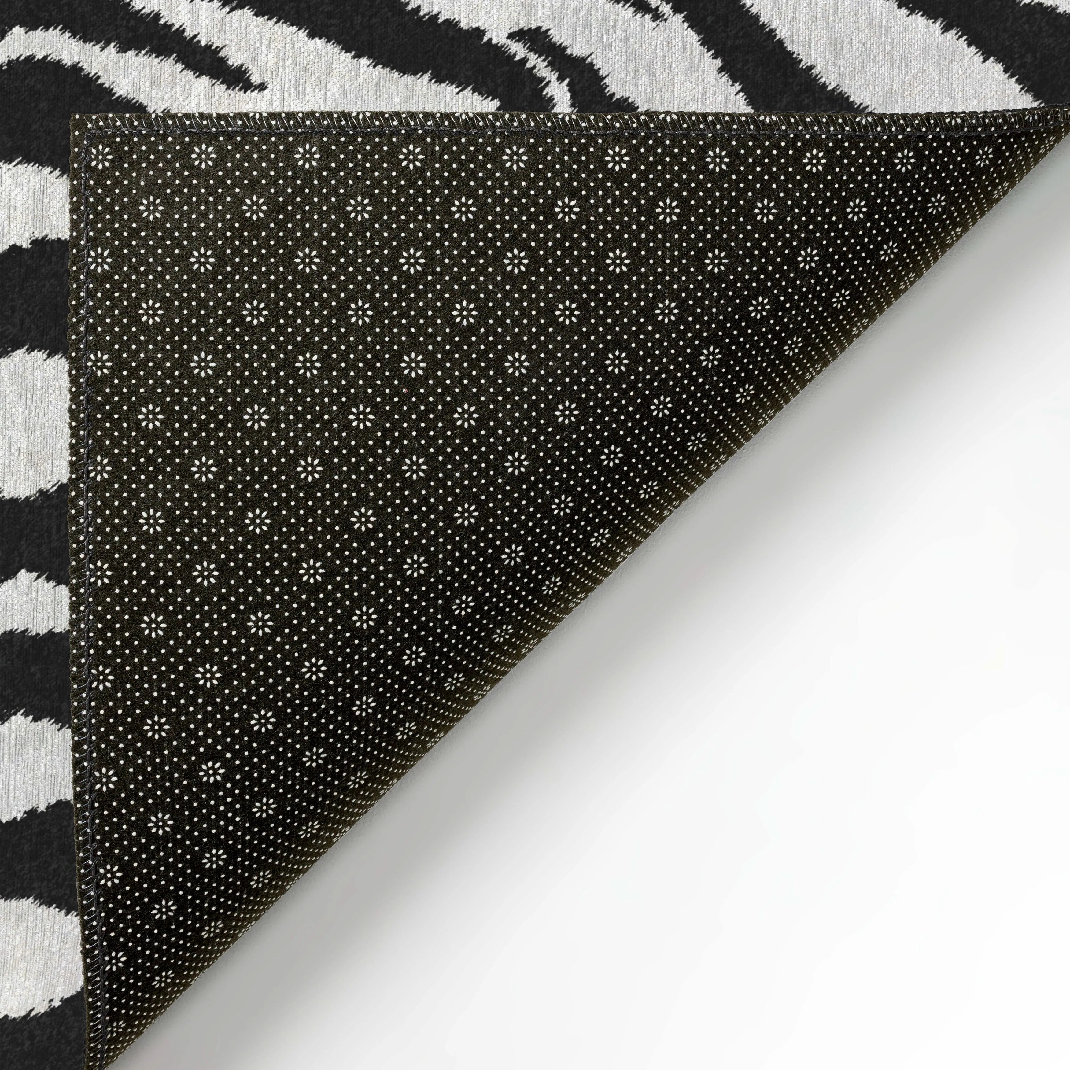 Addison Indoor/ Outdoor Safari Zebra Animal Print Washable Area Rug