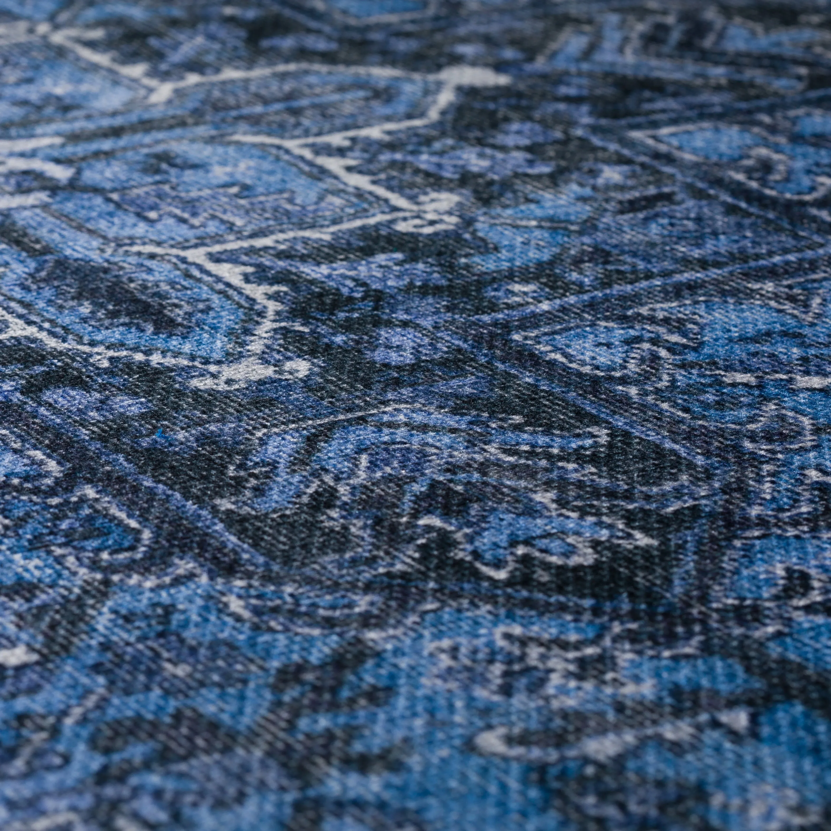 Addison Kensington Vintage Persian Non-Skid Rug