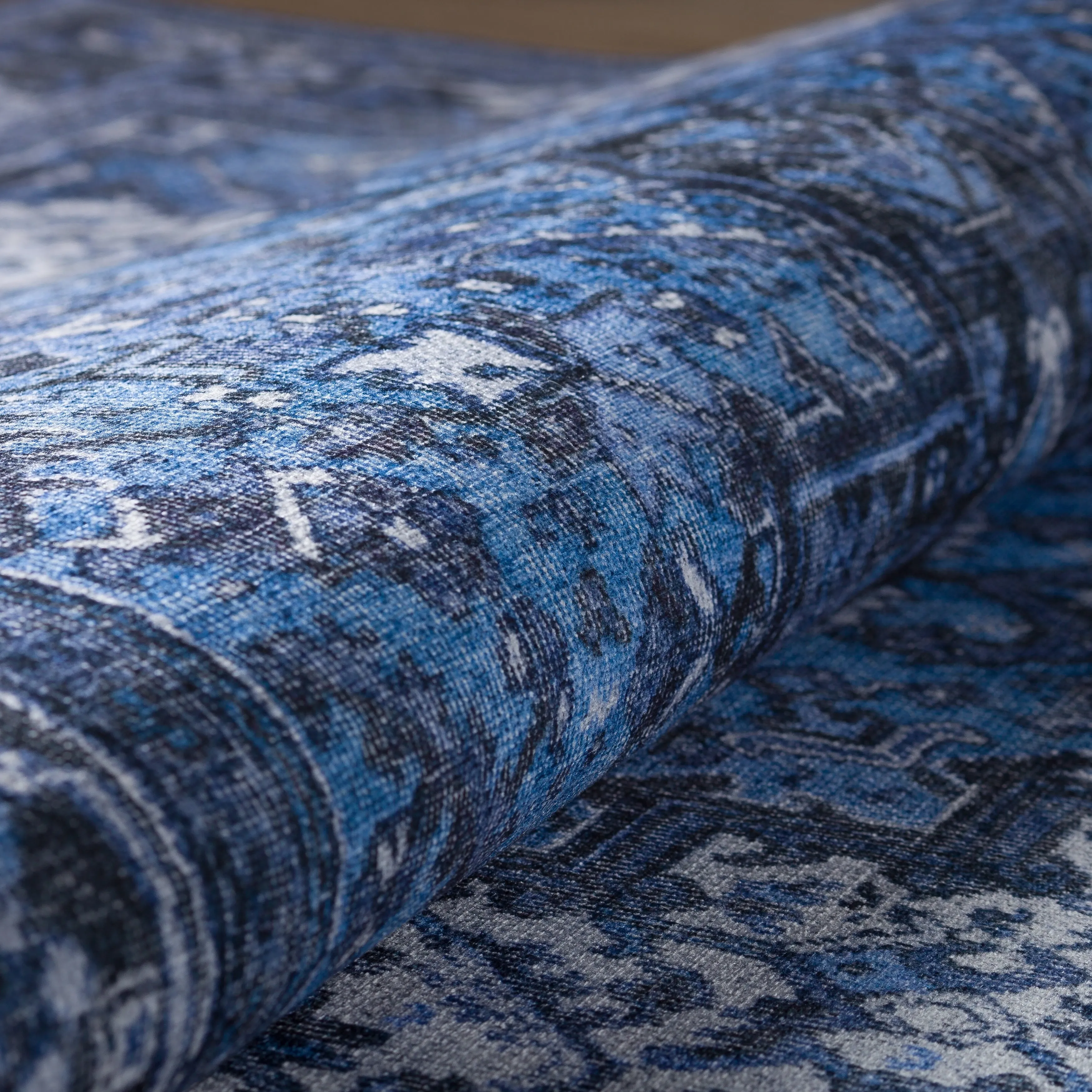 Addison Kensington Vintage Persian Non-Skid Rug