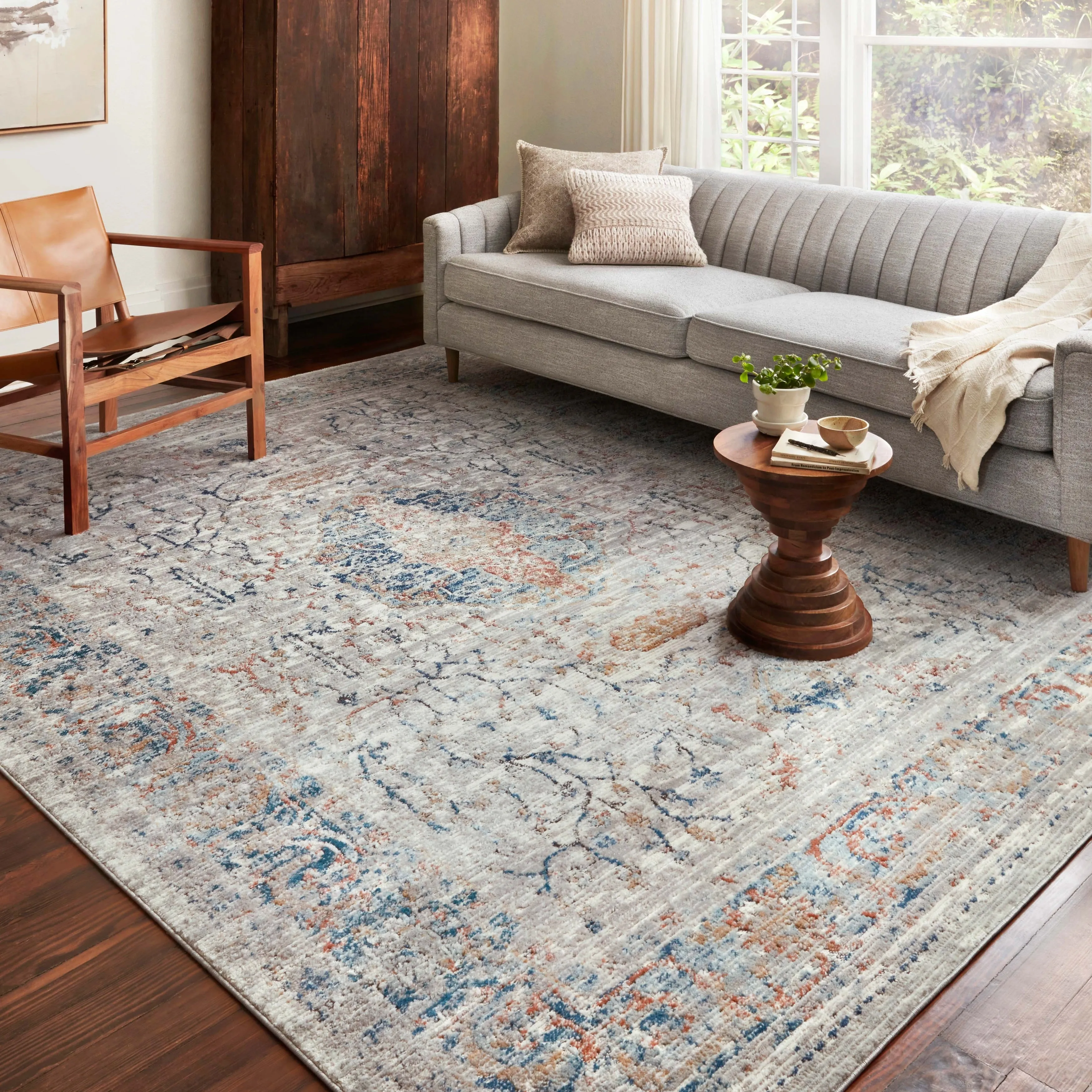 Alexander Home Charlotte Vintage Transitional Area Rug