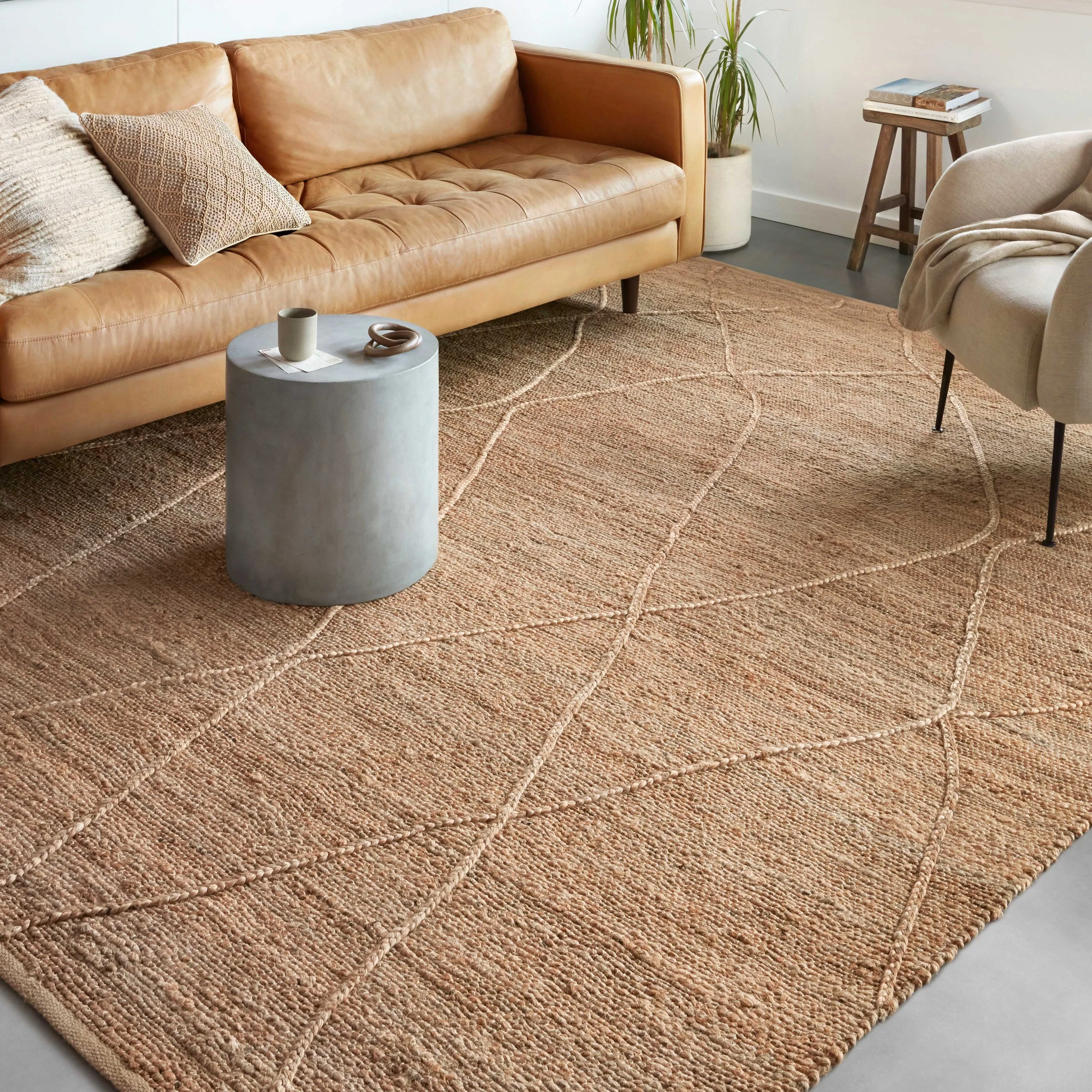 Alexander Home Daniela Modern Jute Hand Woven Area Rug