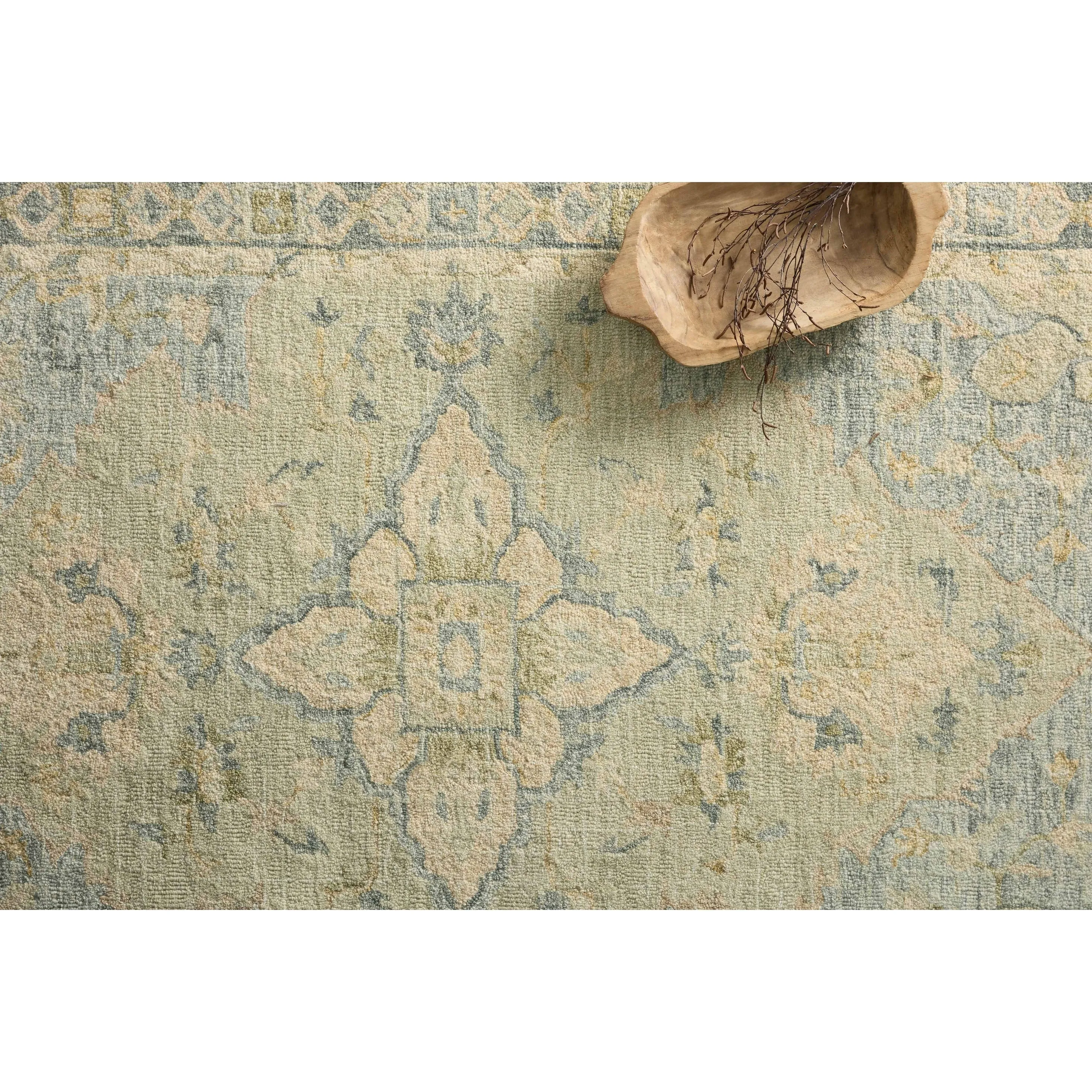 Alexander Home Hand-hooked Traditional Mosaic Wool Rug