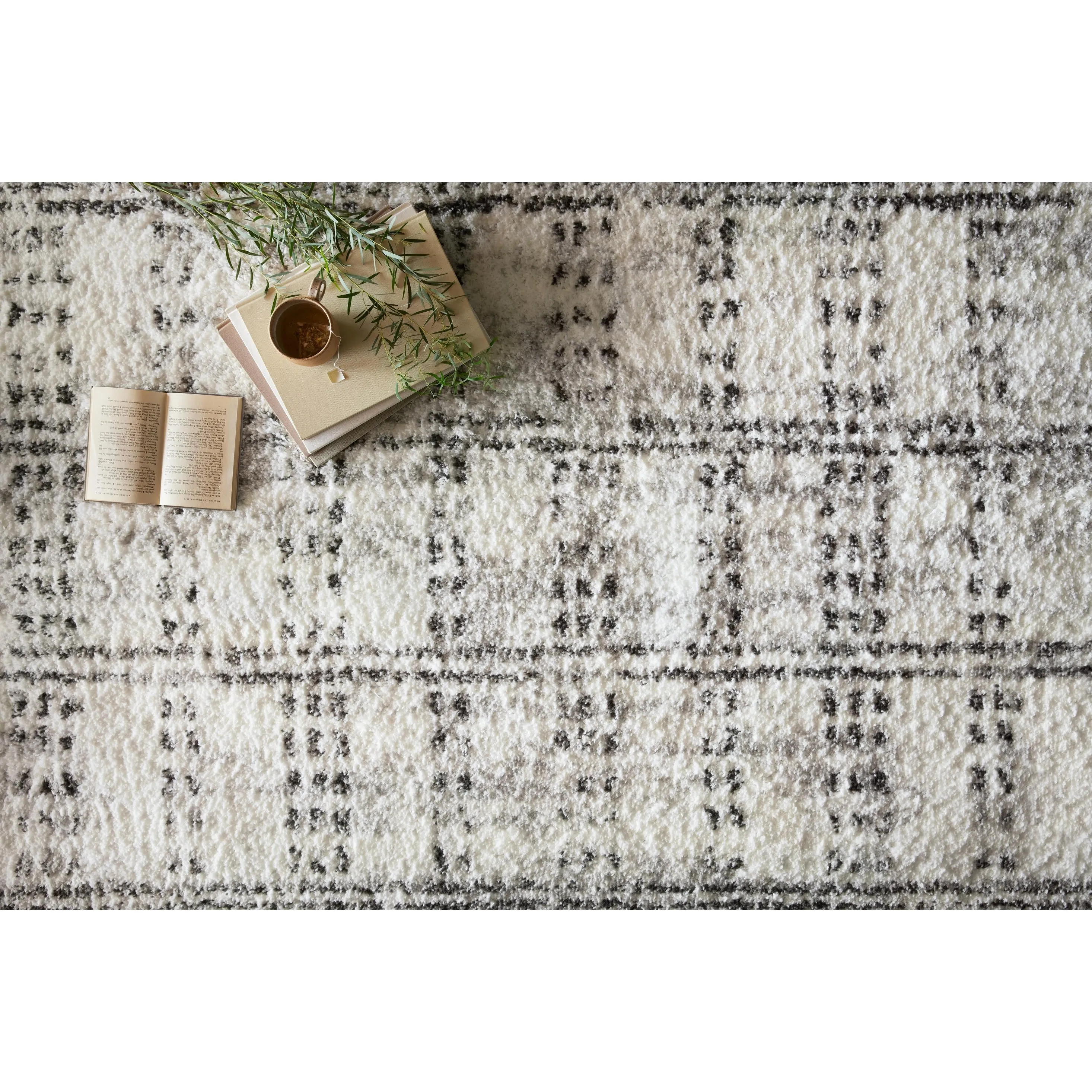 Alexander Home Kazi Modern Checkered Shag Area Rug
