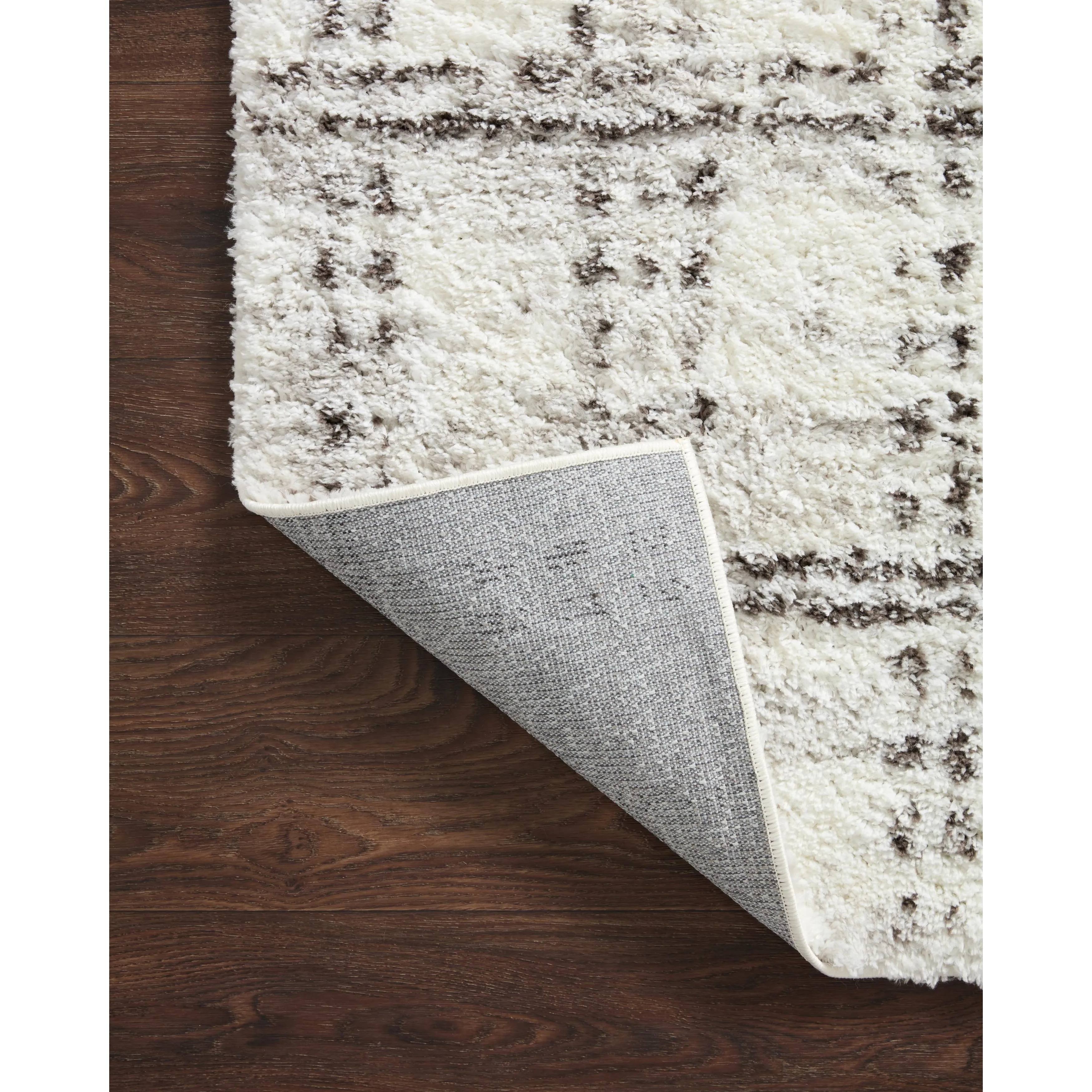 Alexander Home Kazi Modern Checkered Shag Area Rug
