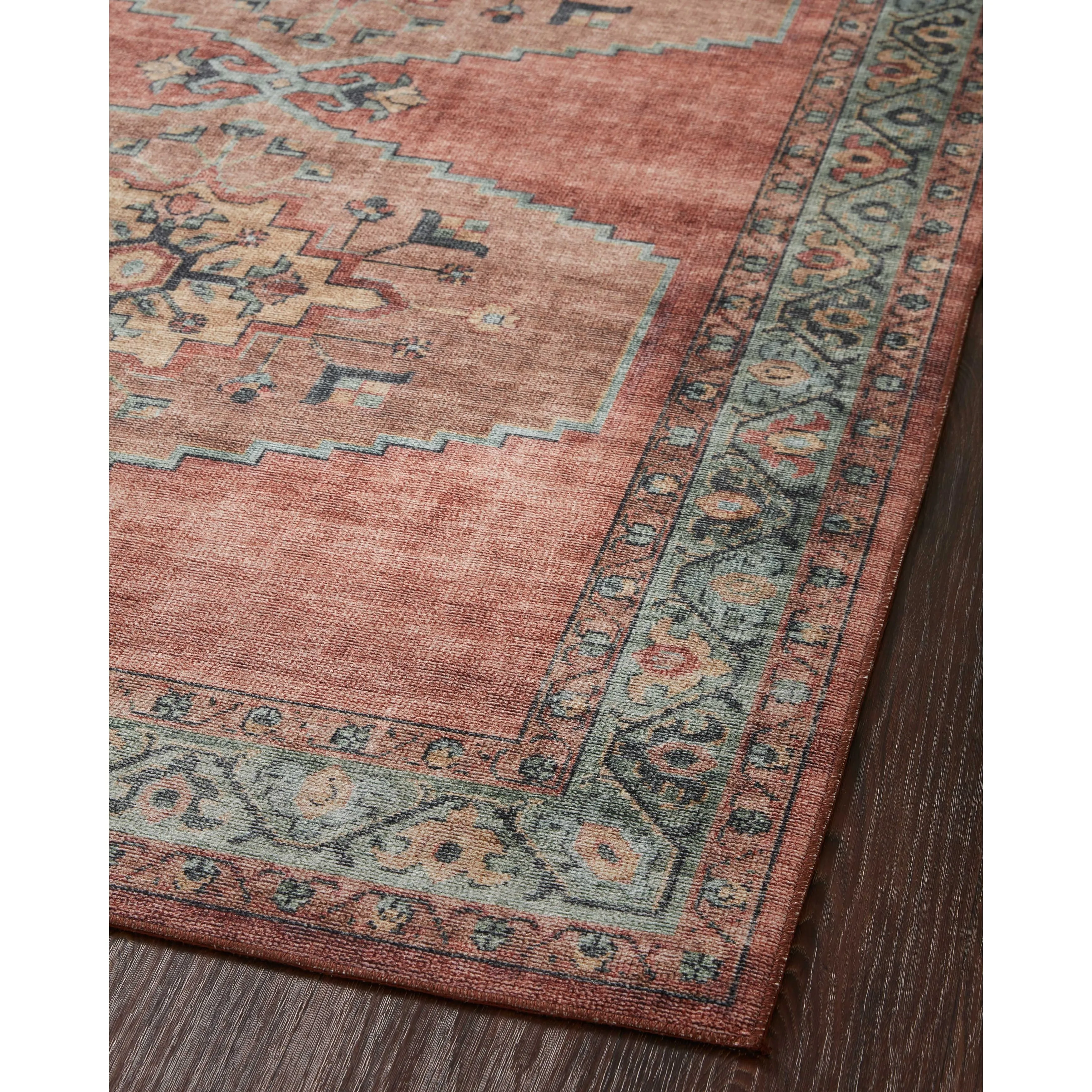 Alexander Home Meghan Vintage Royal Area Rug