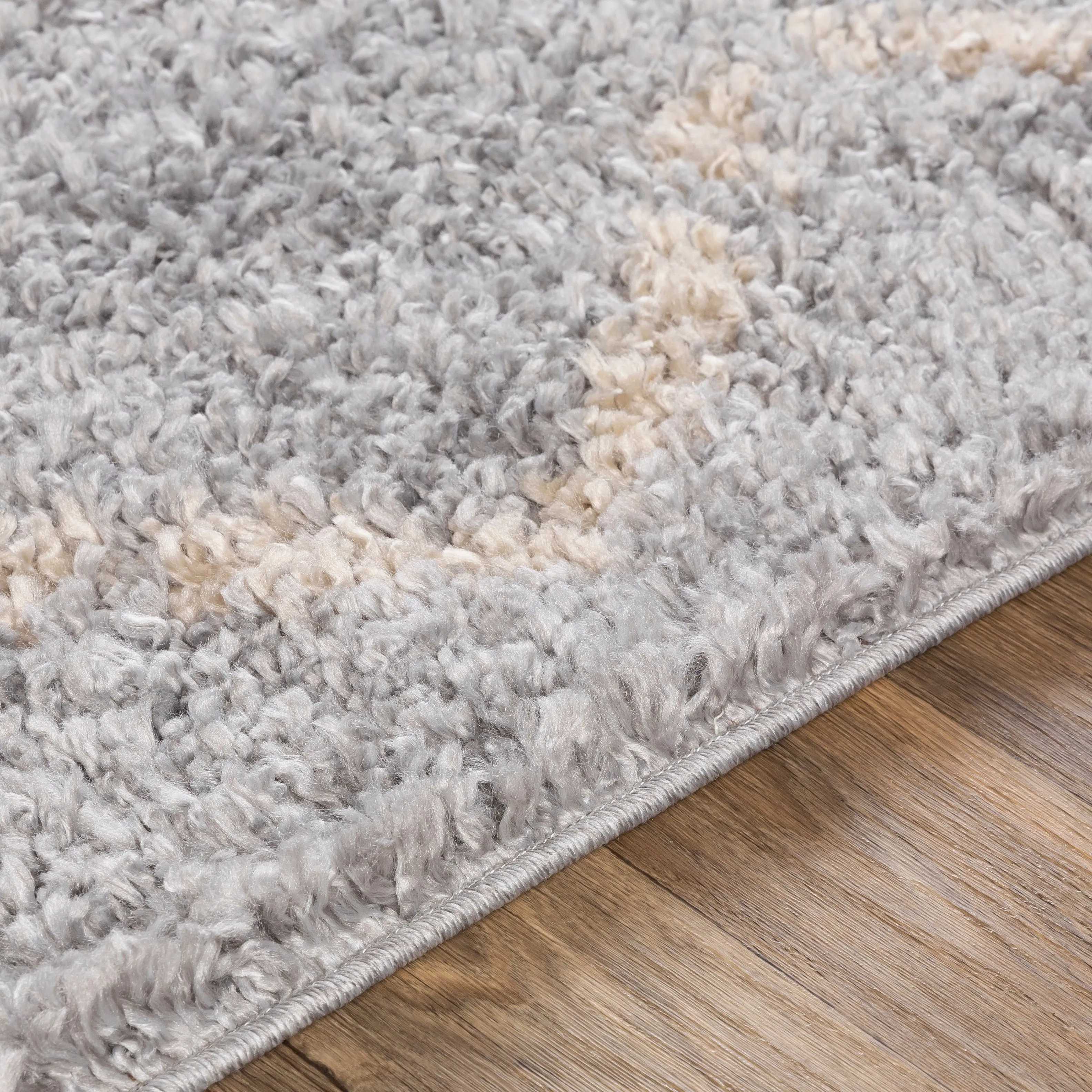 Artistic Weavers Dottie Boho Geometric Shag Area Rug