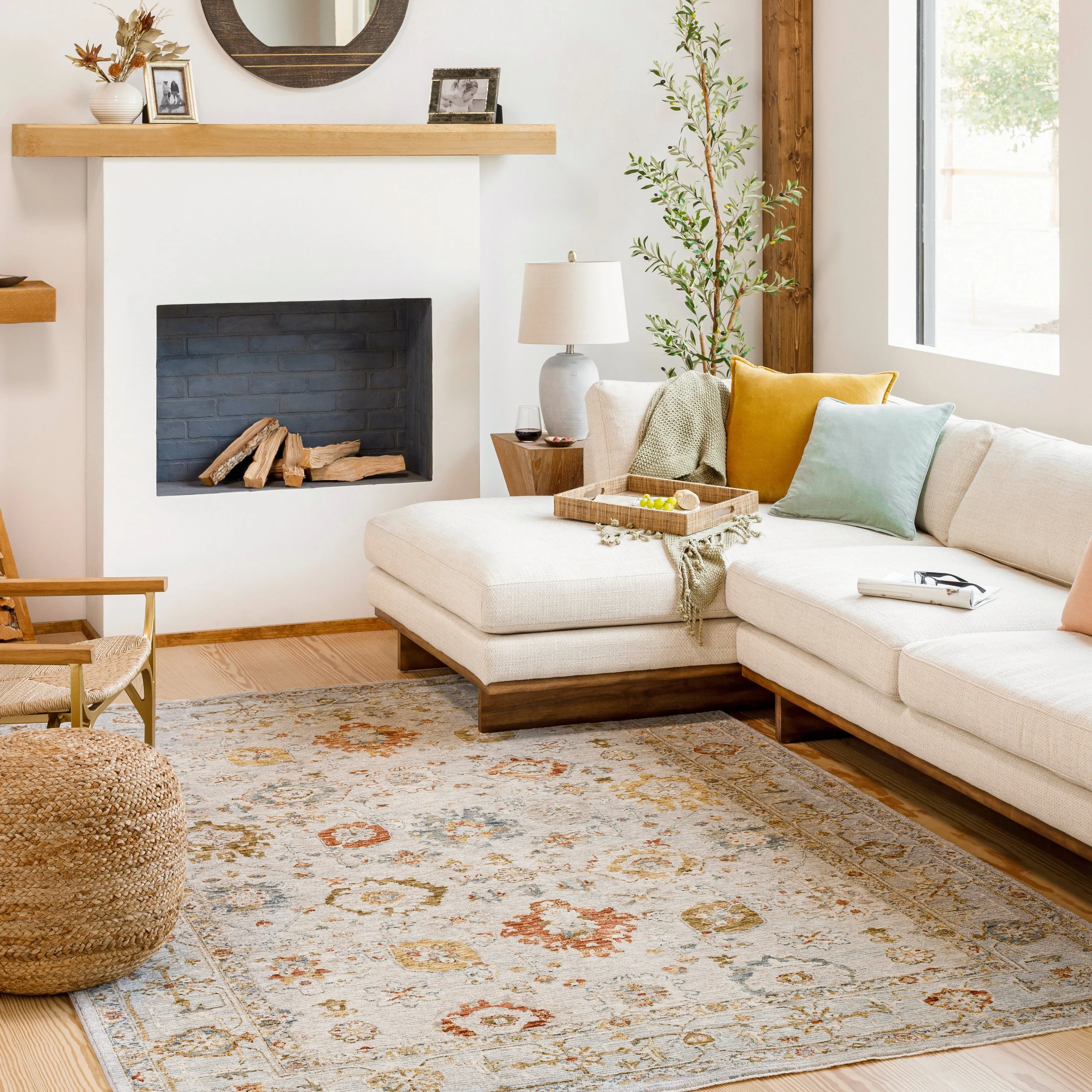 Artistic Weavers Gwyndolyn Traditional Medallion Area Rug