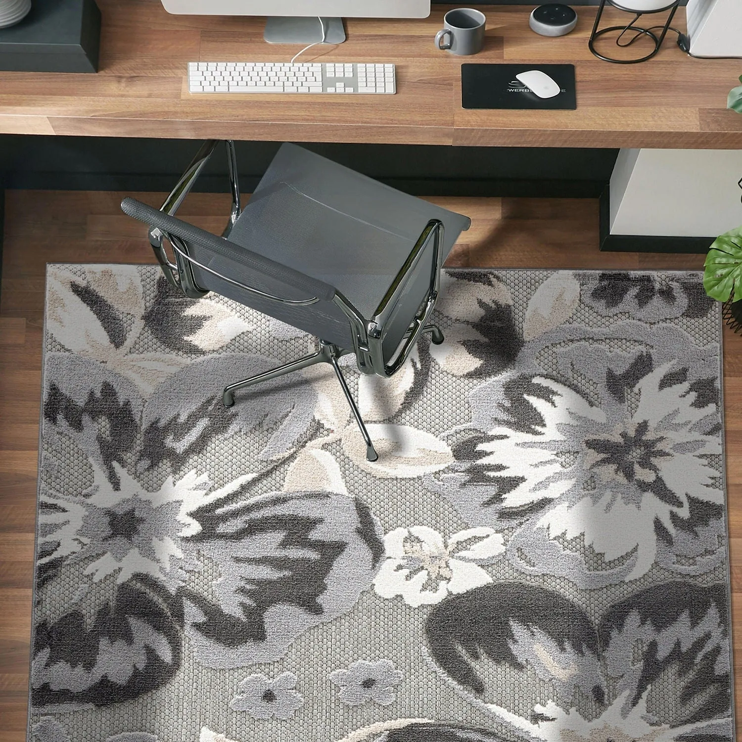 Bergamo Contemporary Floral Indoor/Outdoor Area Rug