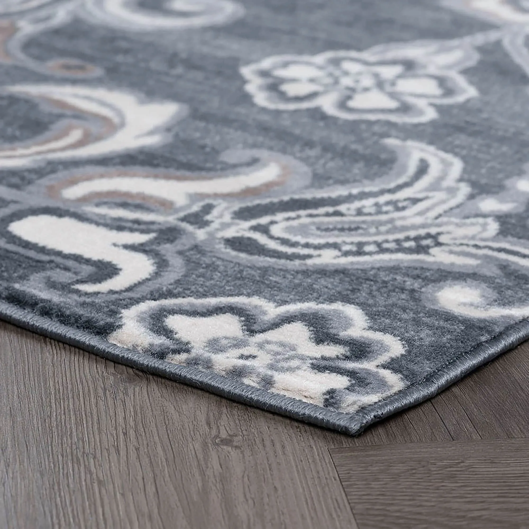 Carrington Transitional Floral & Botanical Indoor Area Rug