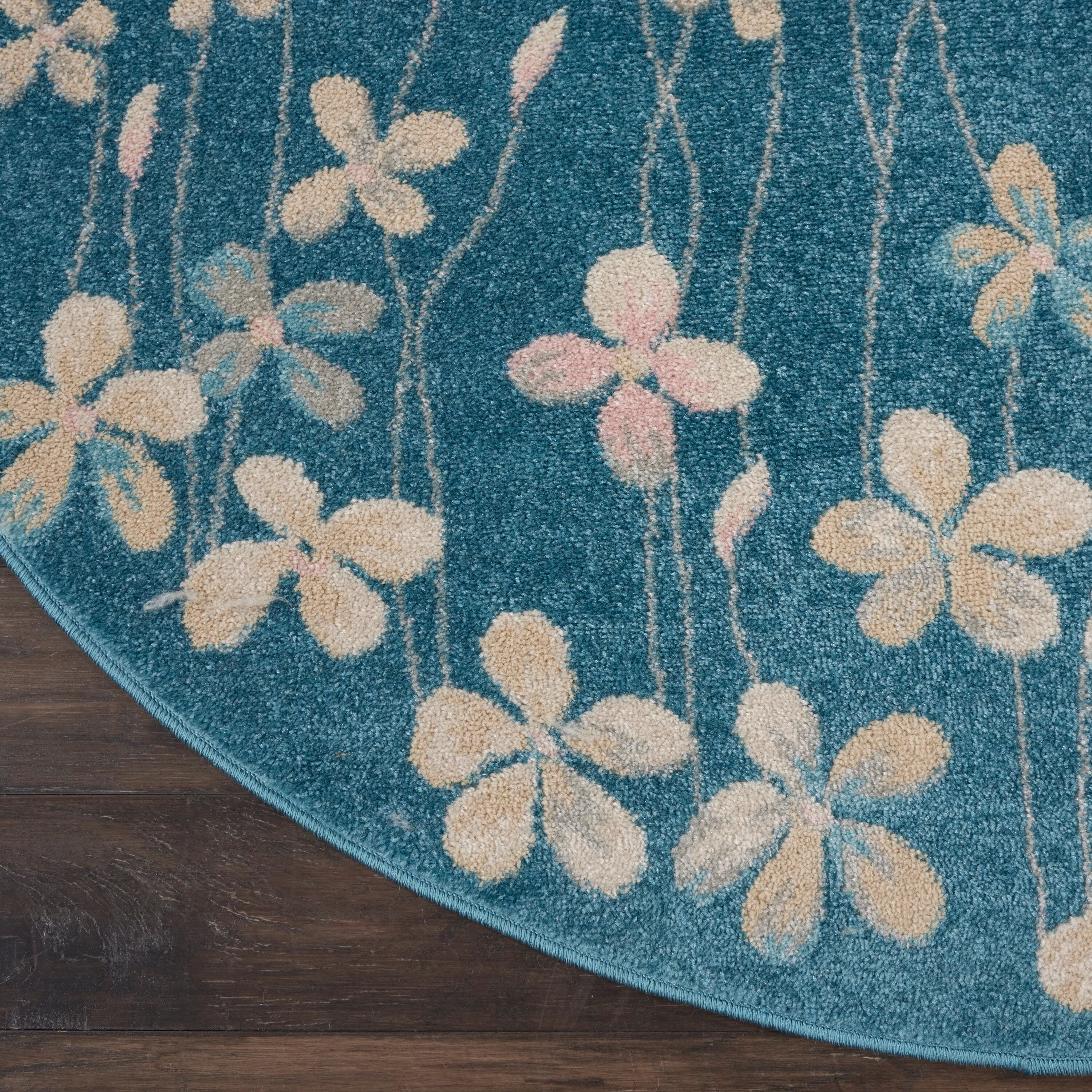 Carson Carrington Molle Floral Area Rug