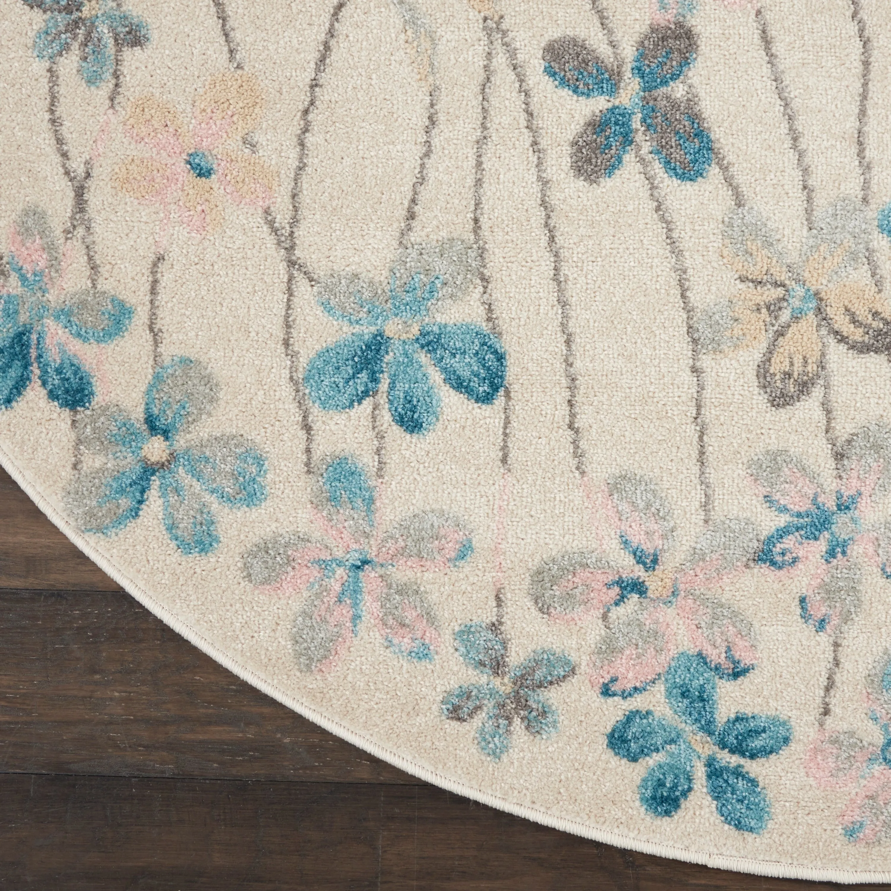 Carson Carrington Molle Floral Area Rug