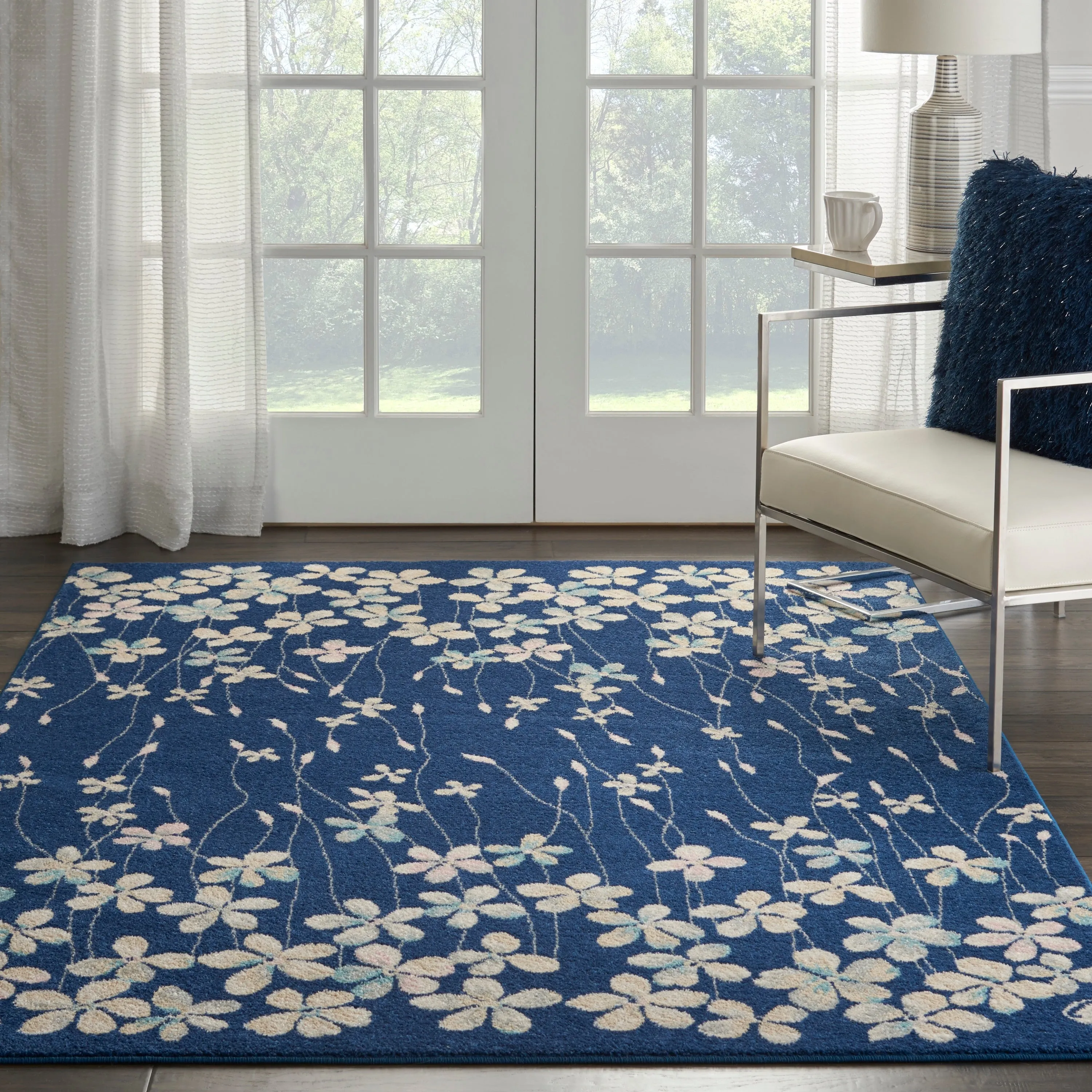Carson Carrington Molle Floral Area Rug