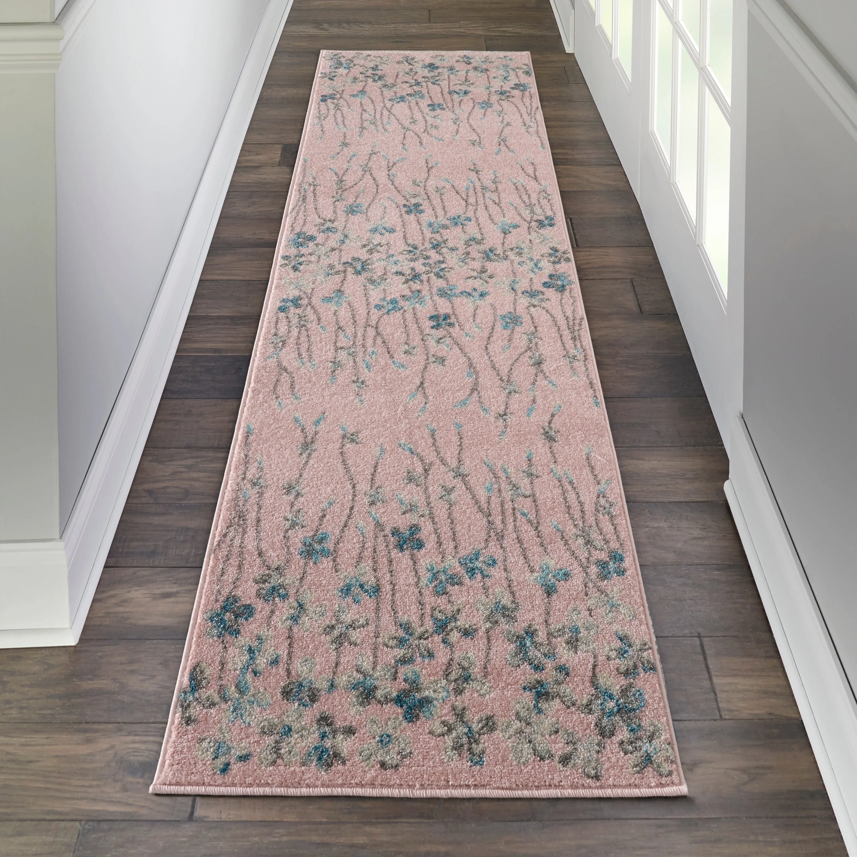 Carson Carrington Molle Floral Area Rug