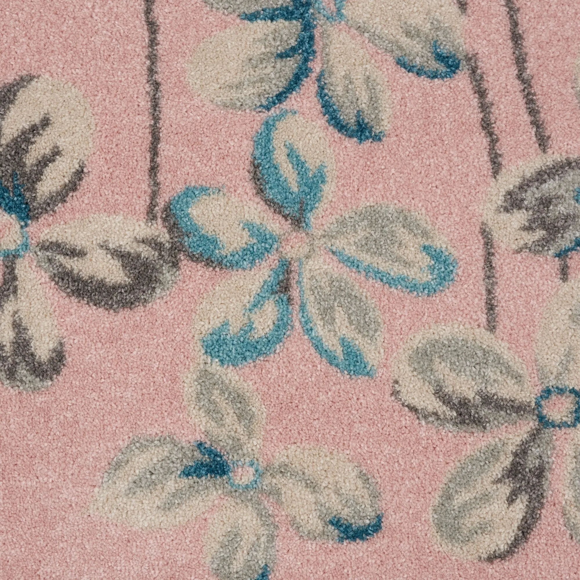 Carson Carrington Molle Floral Area Rug