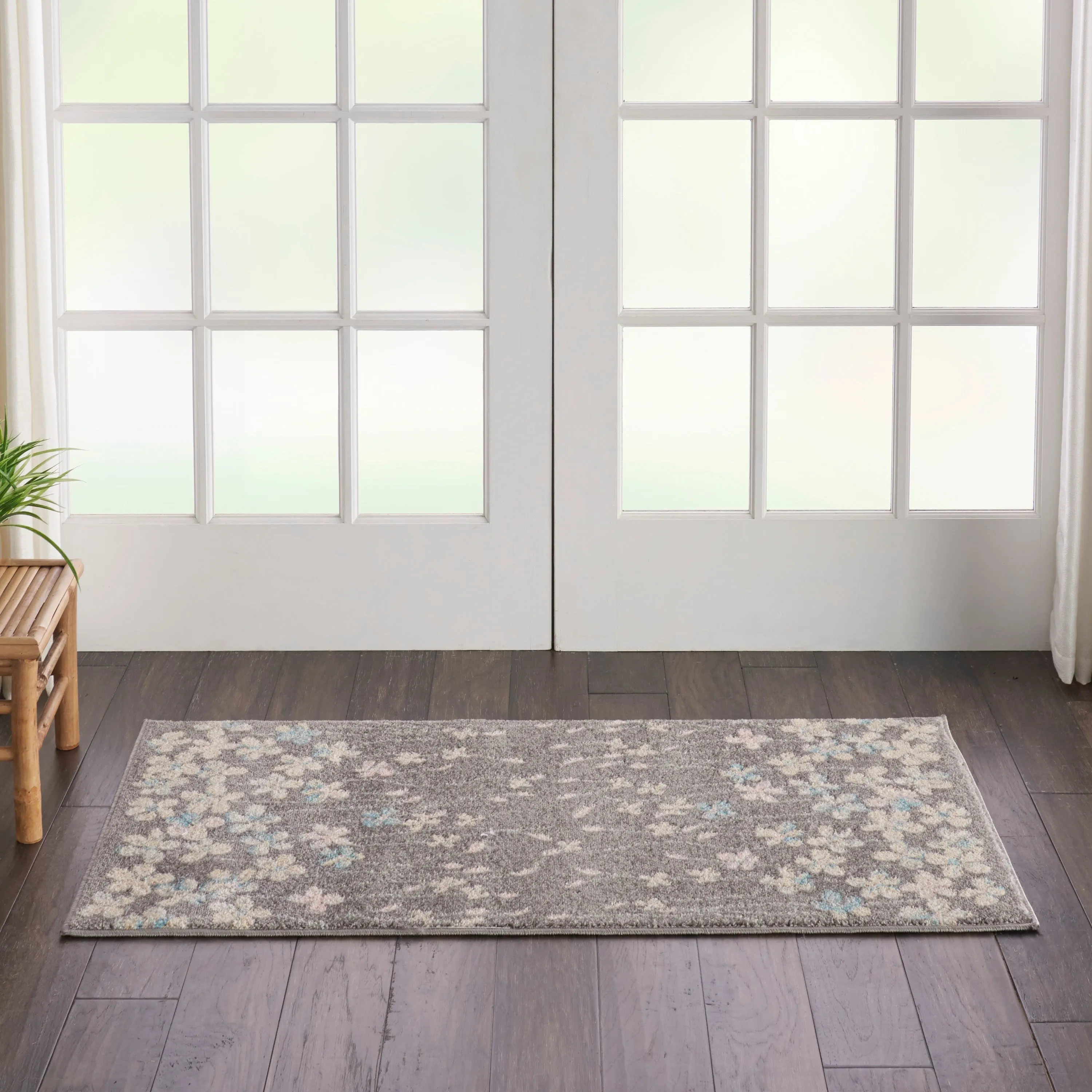Carson Carrington Molle Floral Area Rug