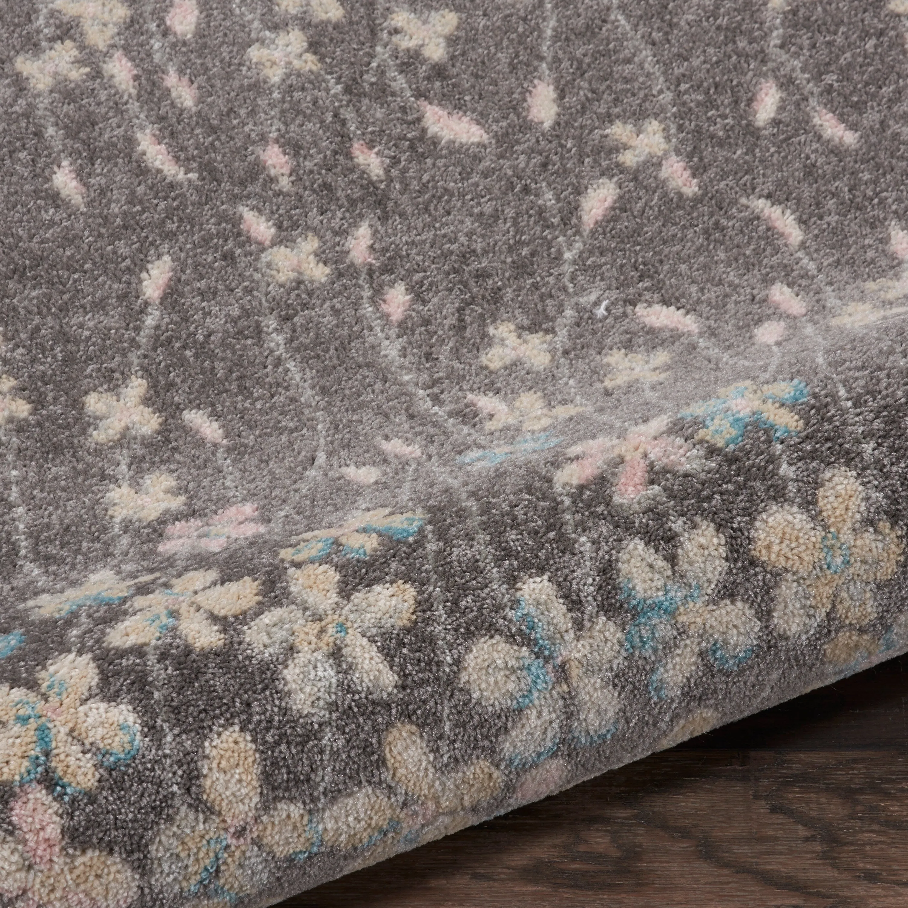 Carson Carrington Molle Floral Area Rug