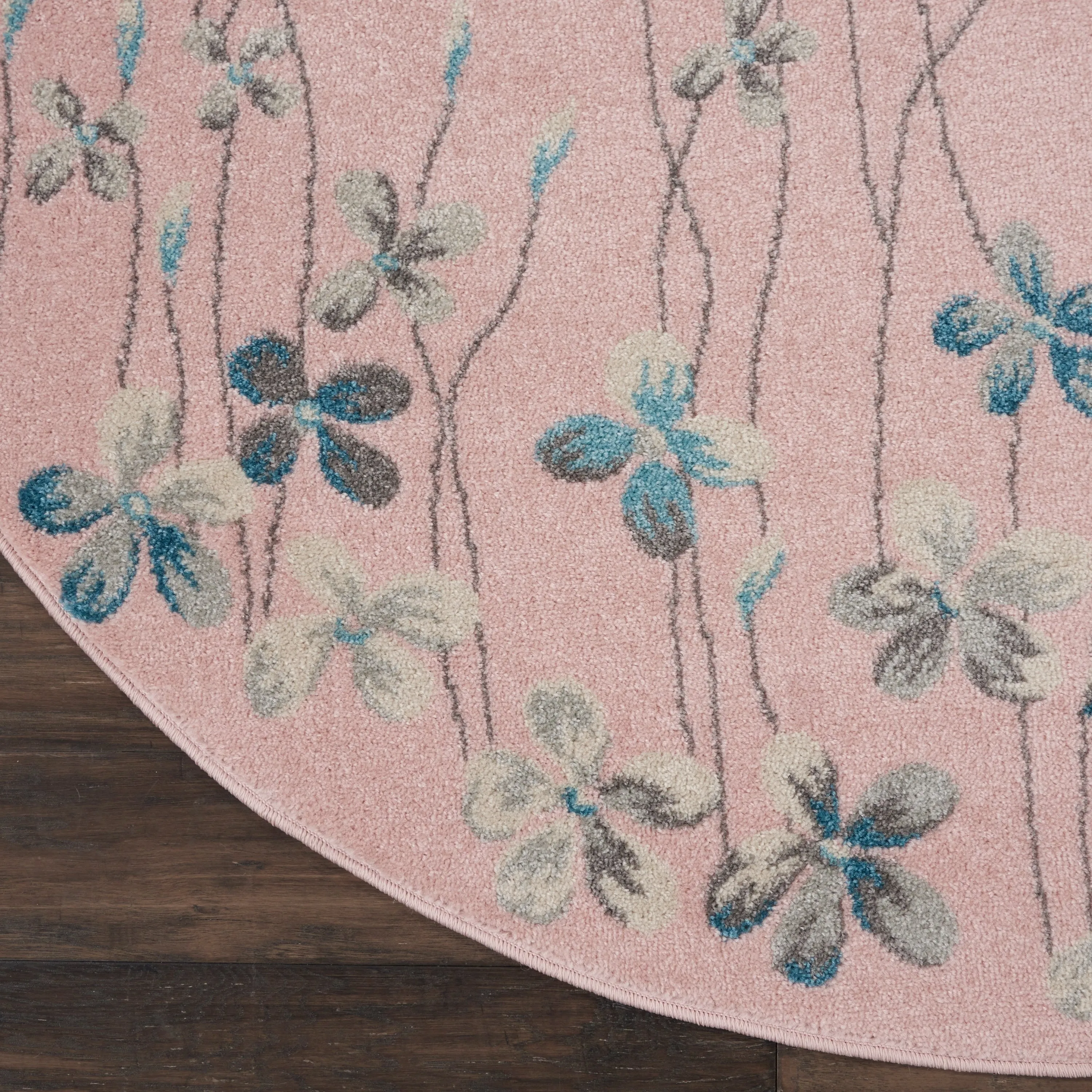 Carson Carrington Molle Floral Area Rug