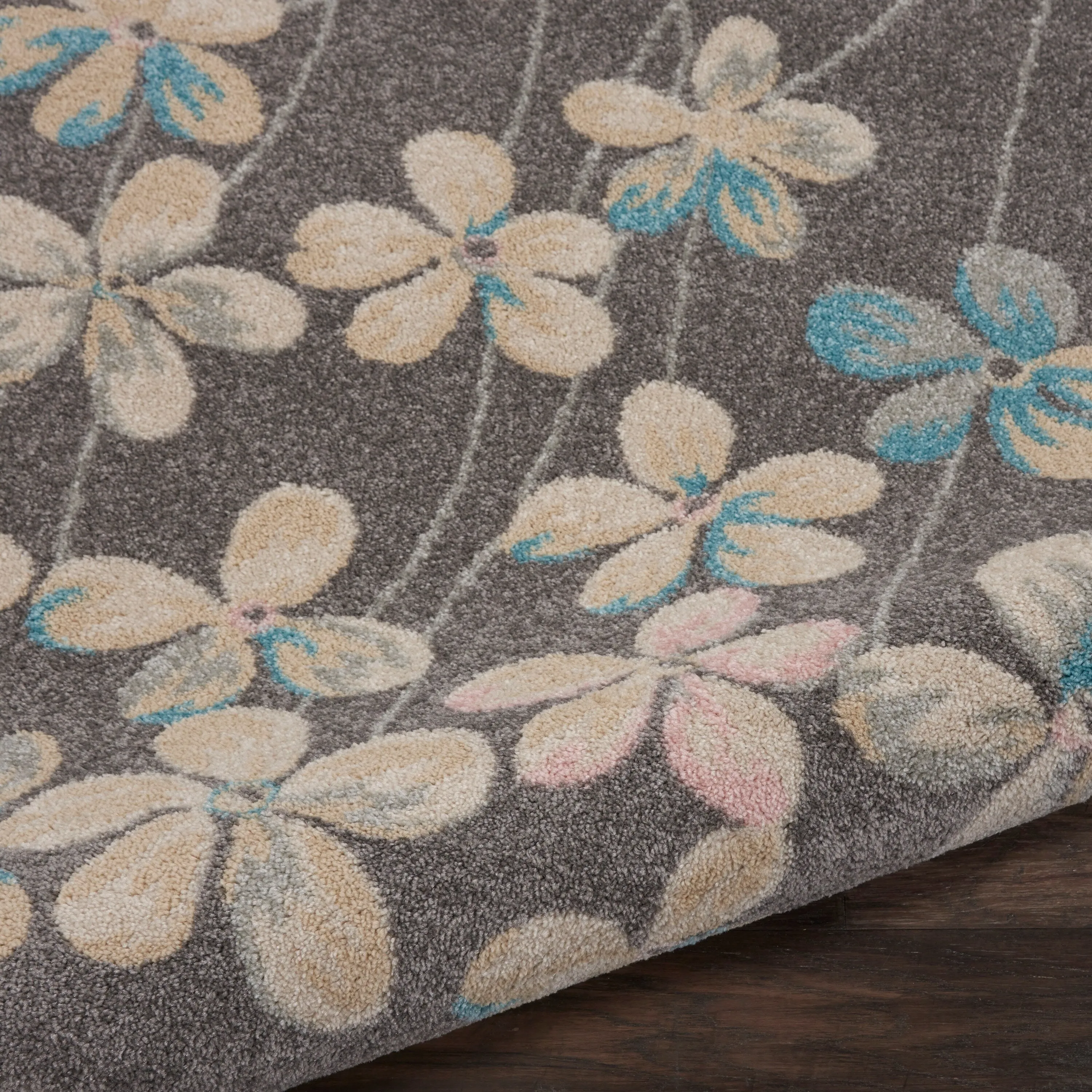 Carson Carrington Molle Floral Area Rug