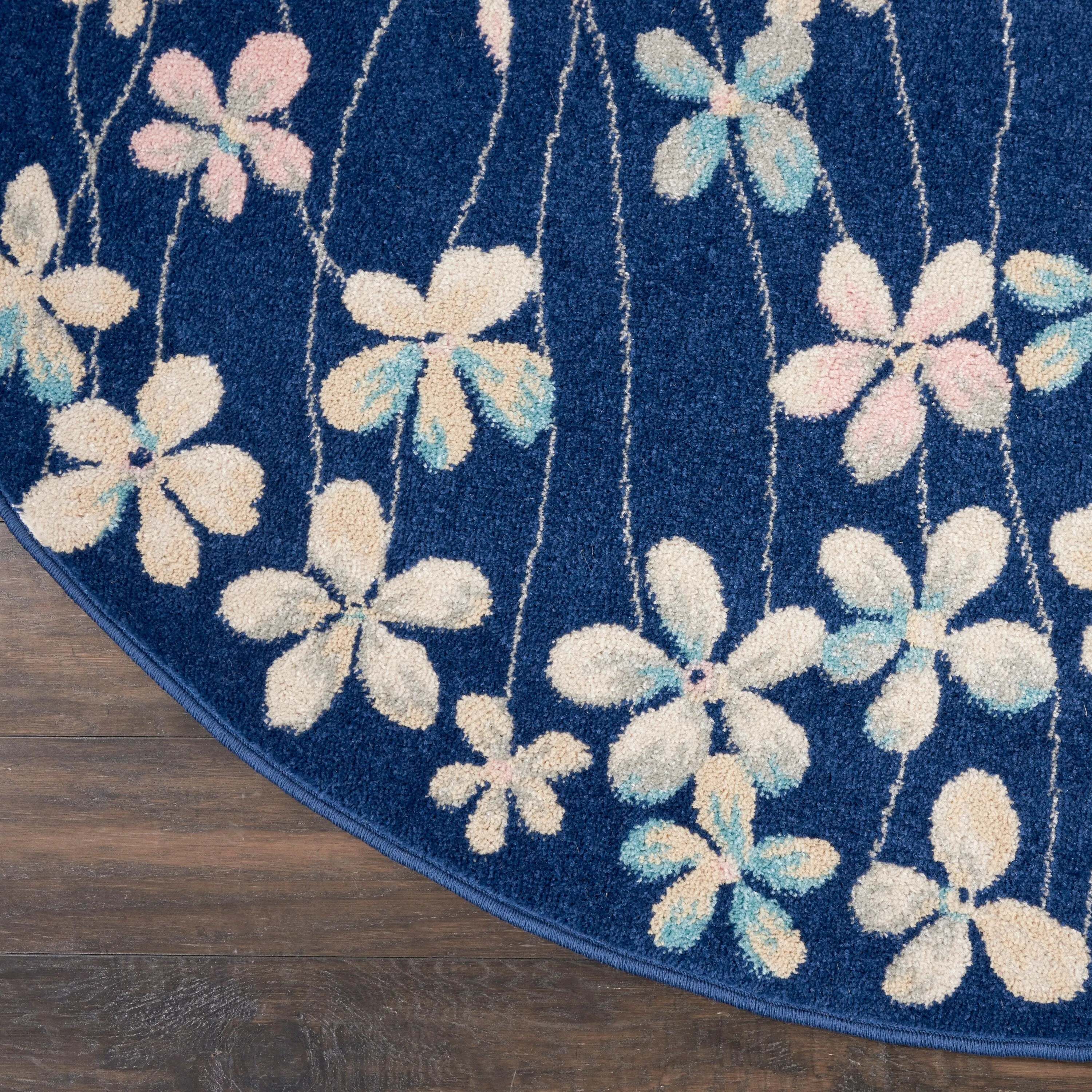 Carson Carrington Molle Floral Area Rug