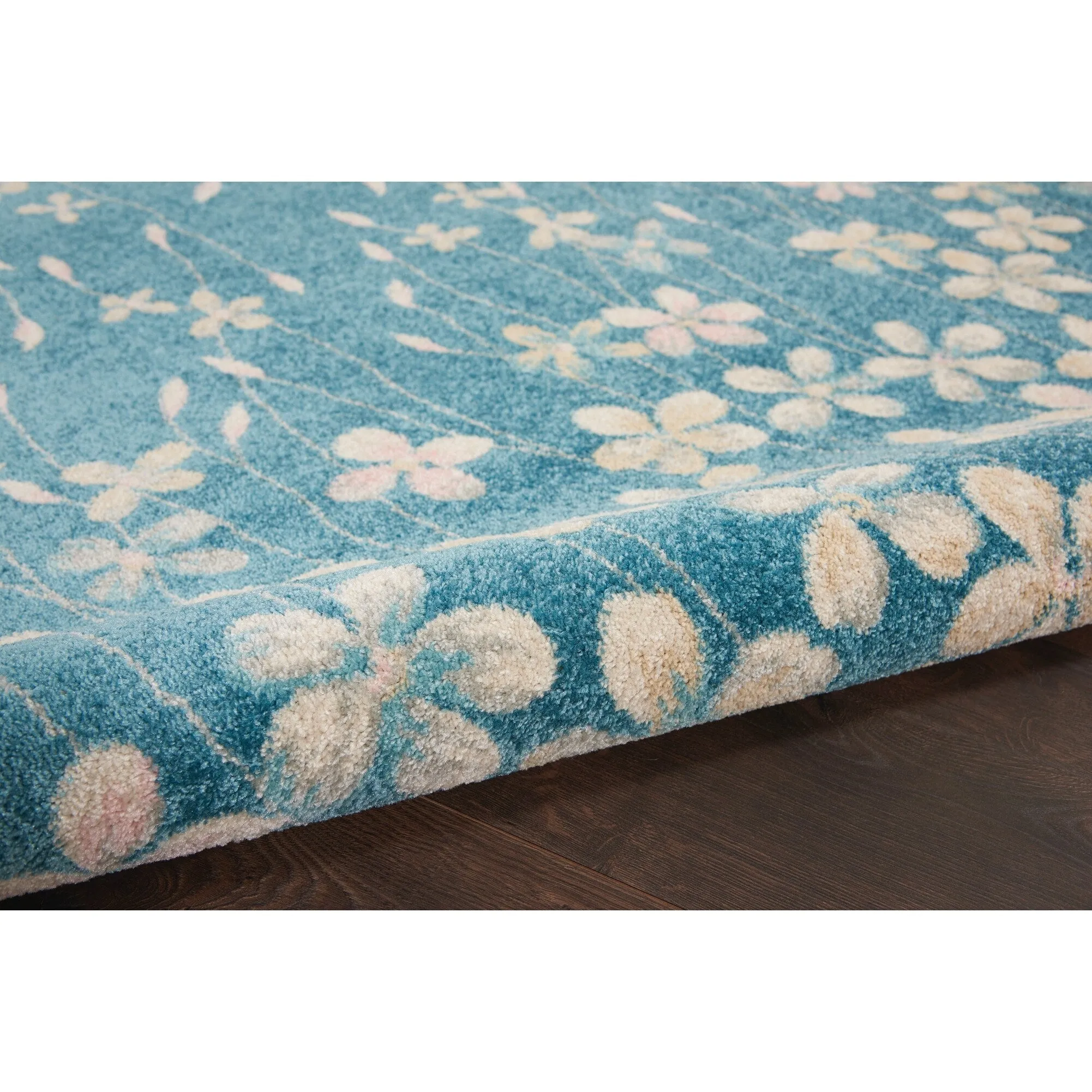 Carson Carrington Molle Floral Area Rug