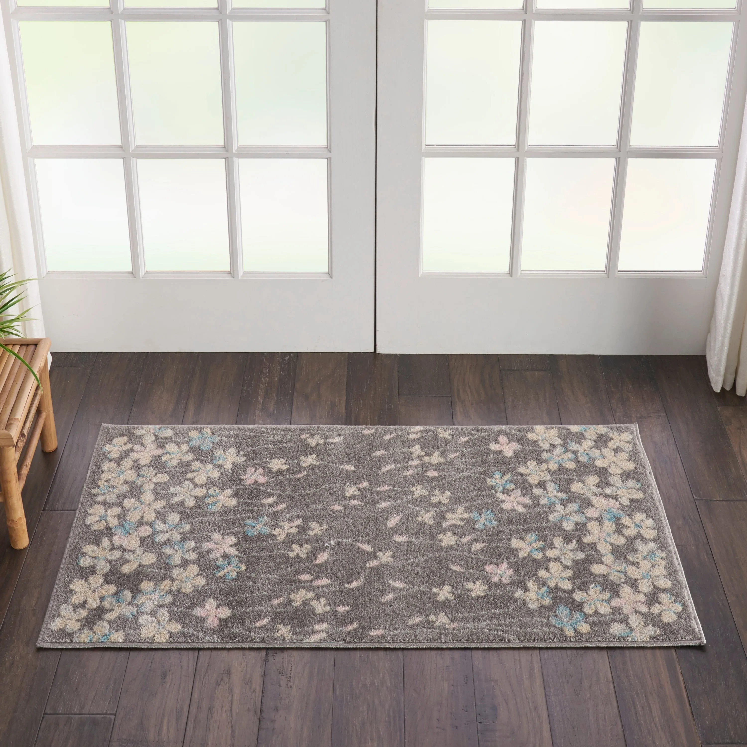 Carson Carrington Molle Floral Area Rug