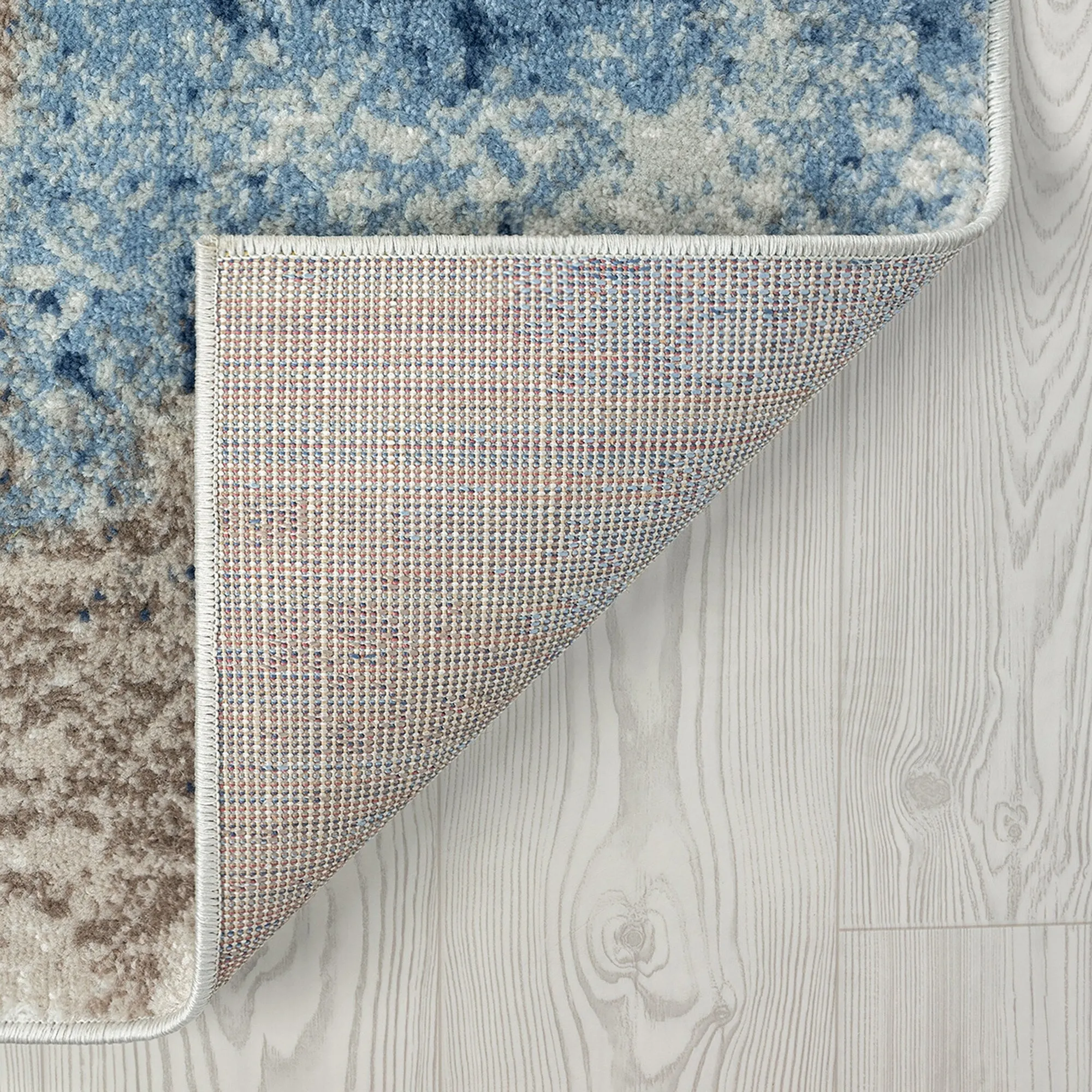 Chesney Modern & Contemporary Abstract Indoor Area Rug