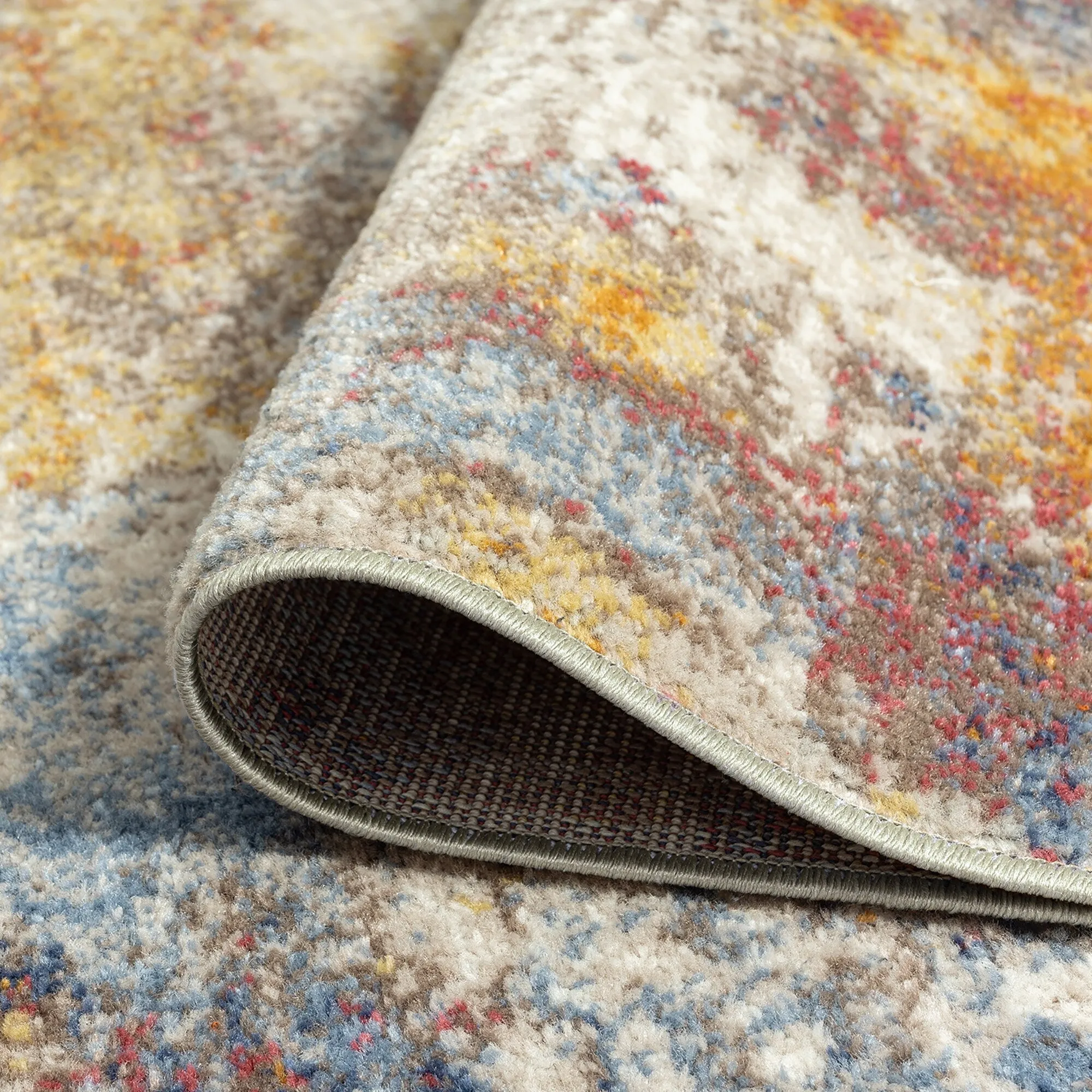 Chesney Modern & Contemporary Abstract Indoor Area Rug