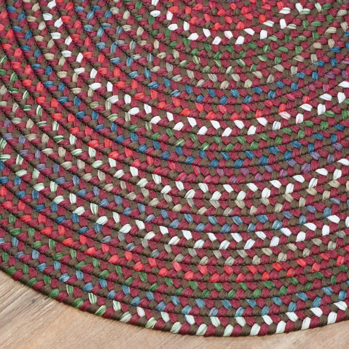 Colonial Mills Handcrafted Riverside Braid Round Area Rug
