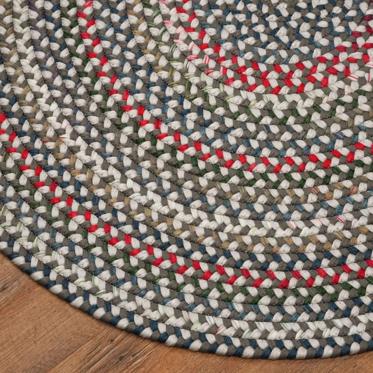 Colonial Mills Handcrafted Riverside Braid Round Area Rug