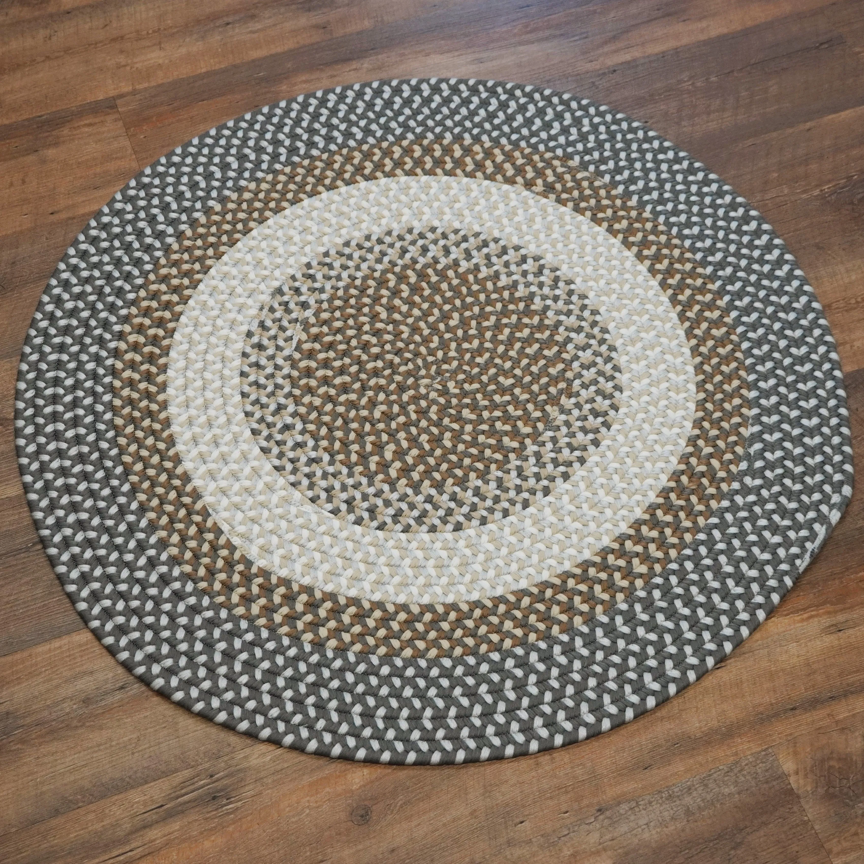 Colonial Mills Willow Creek Indoor/Outdoor Round Area Rug