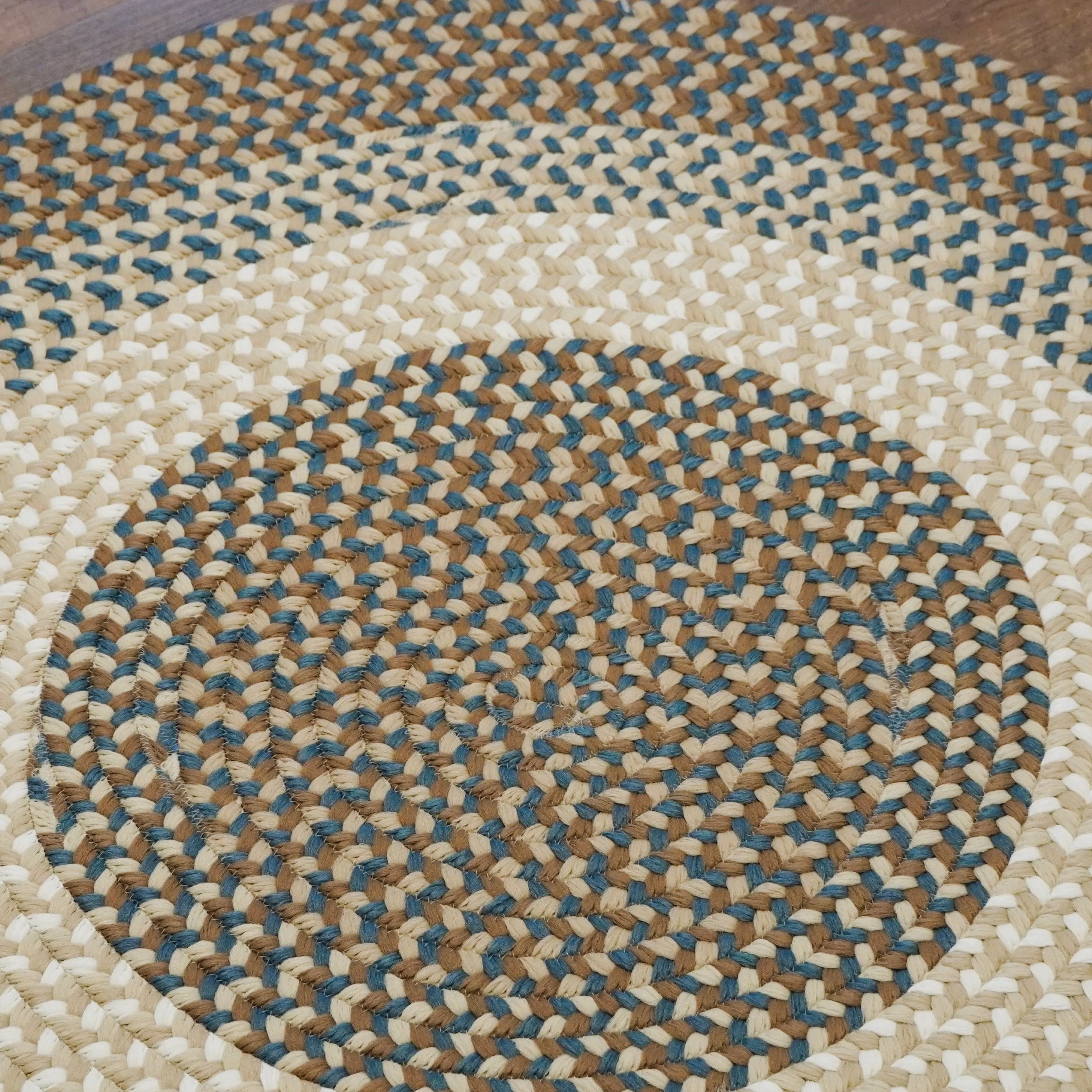 Colonial Mills Willow Creek Indoor/Outdoor Round Area Rug