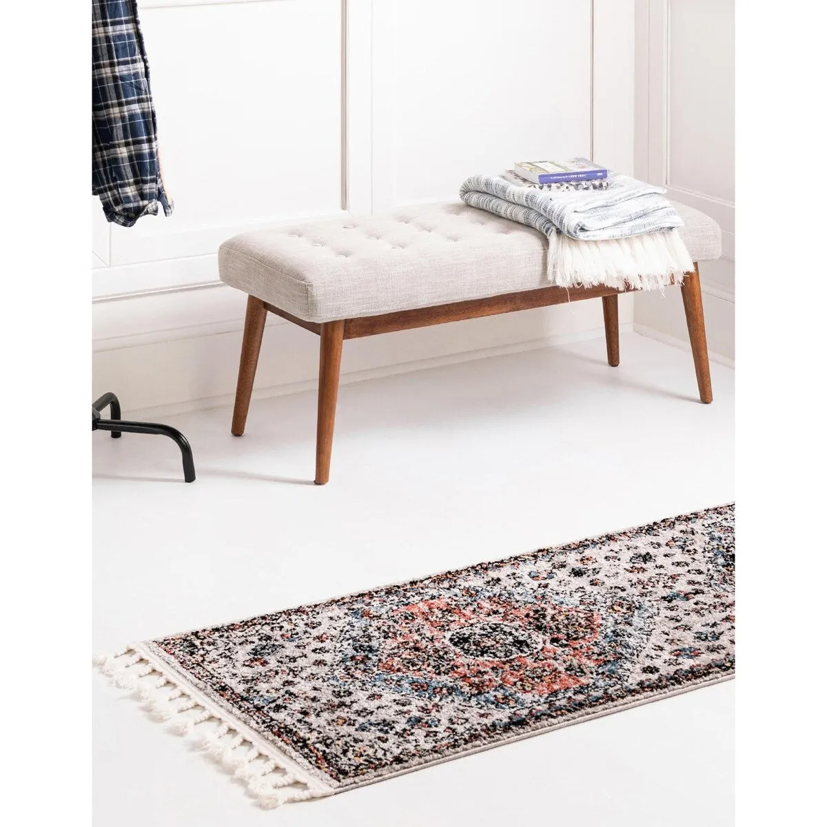 Contemporary Ariella Collection Area Rug