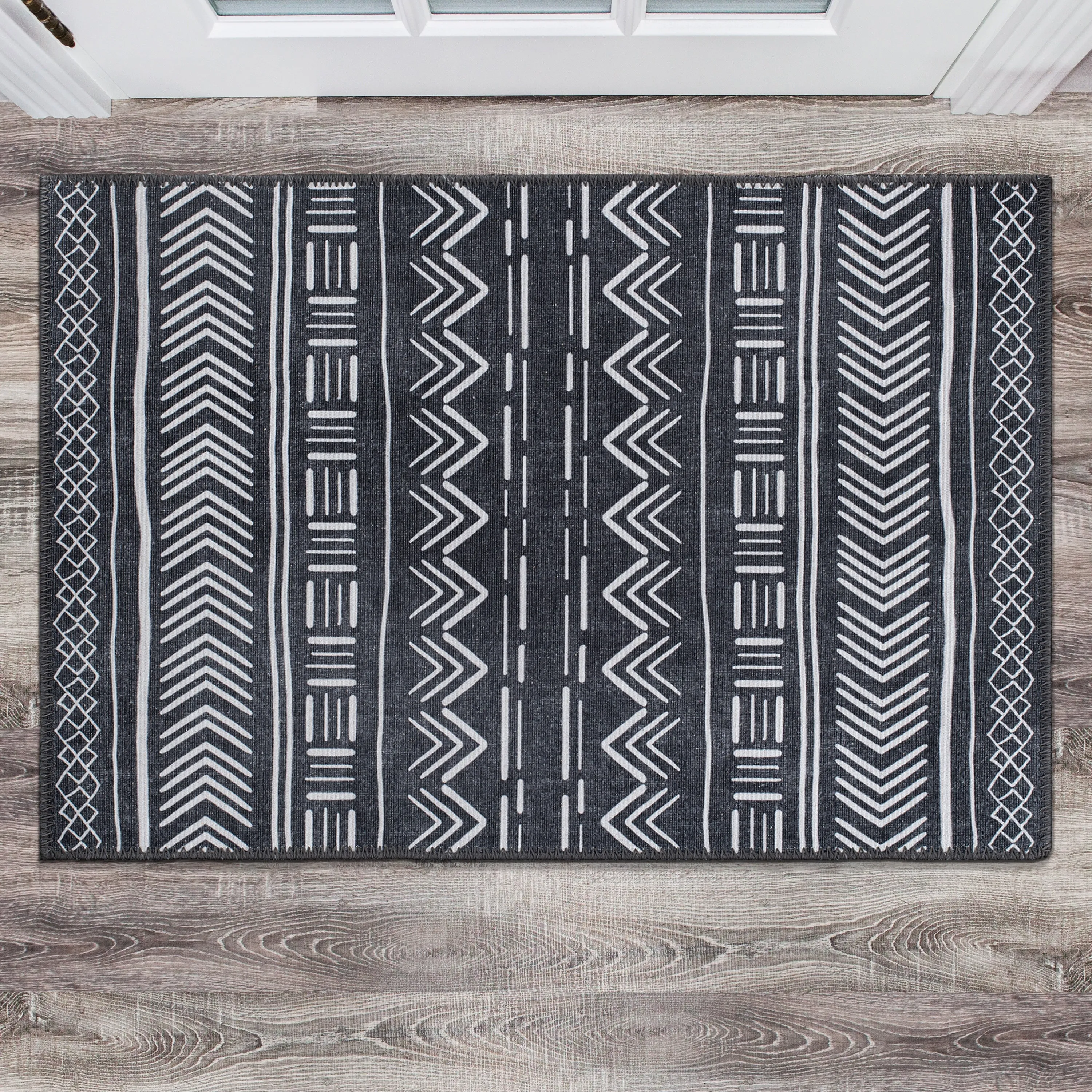 Contemporary Geometric Bohemian Machine Washable Area Rug