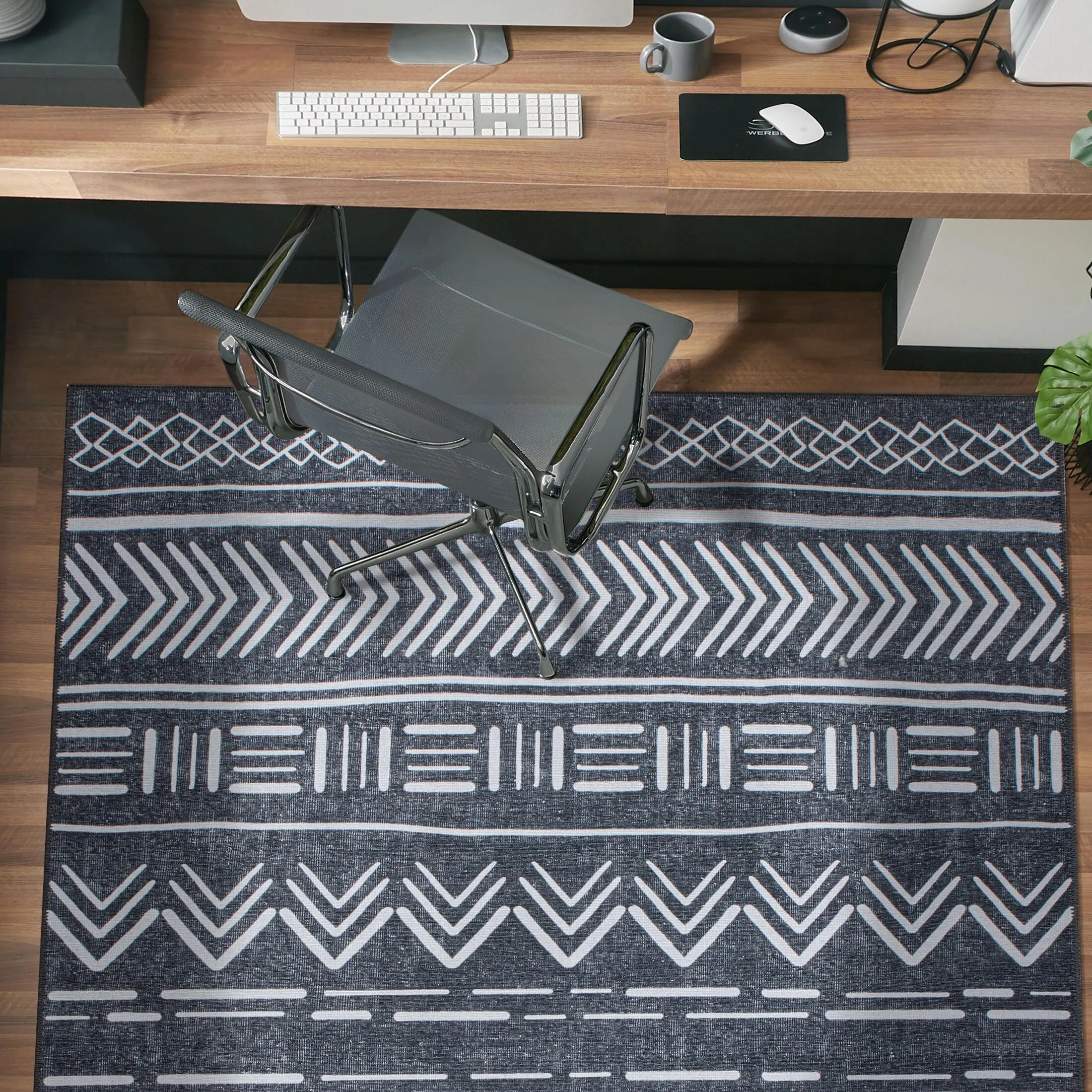 Contemporary Geometric Bohemian Machine Washable Area Rug