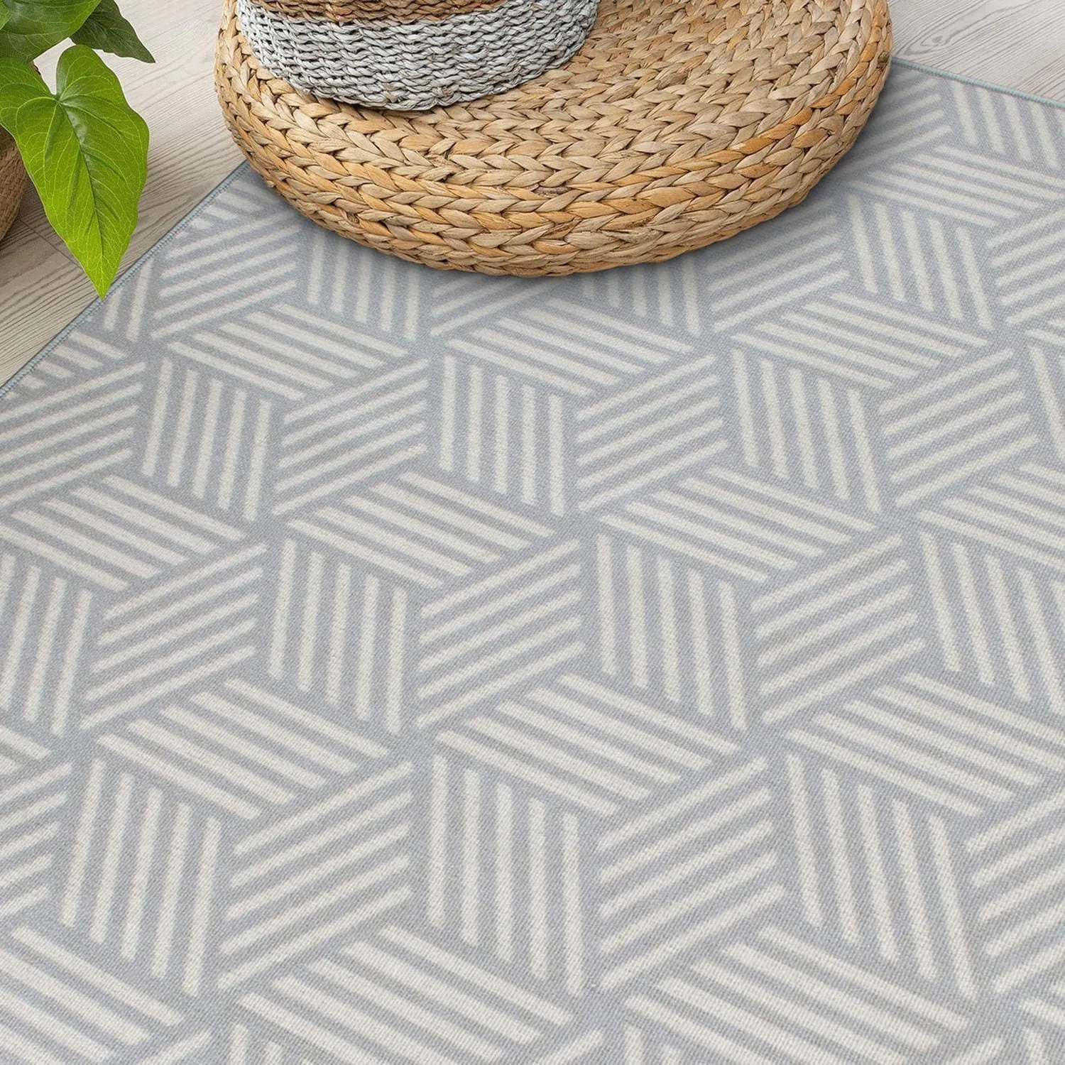 Contemporary Geometric Cubes Indoor/Outdoor Area Rug