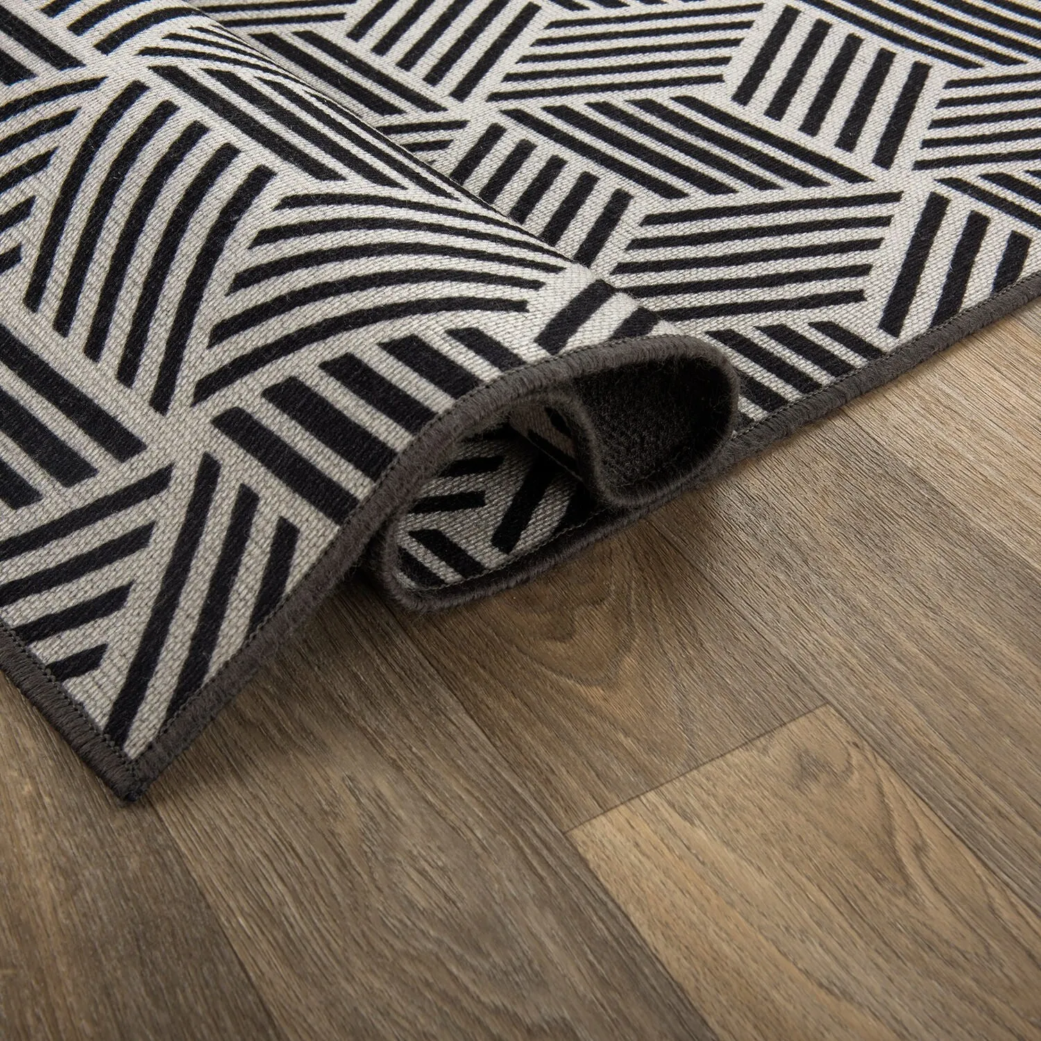 Contemporary Geometric Cubes Indoor/Outdoor Area Rug
