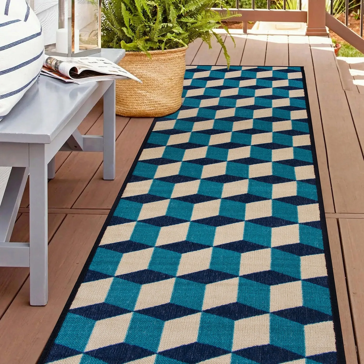 Contemporary Geometric Flatweave Indoor/Outdoor Area Rug