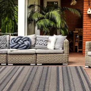Contemporary Geometric Indoor/Outdoor Area Rug