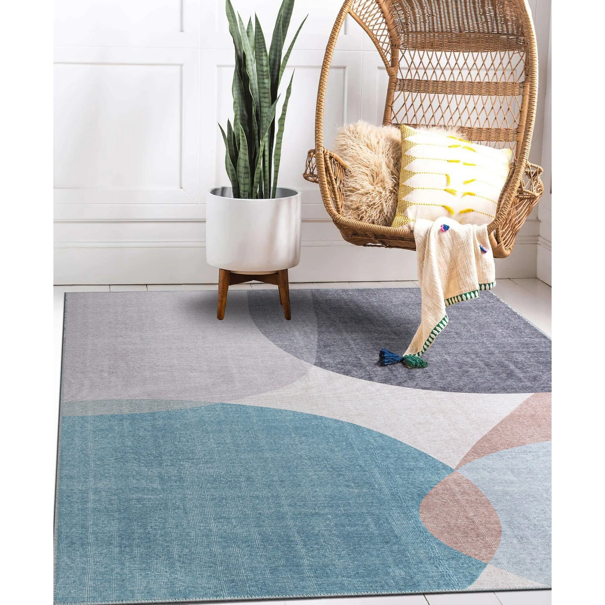 Contemporary Geometric Machine Washable Area Rug