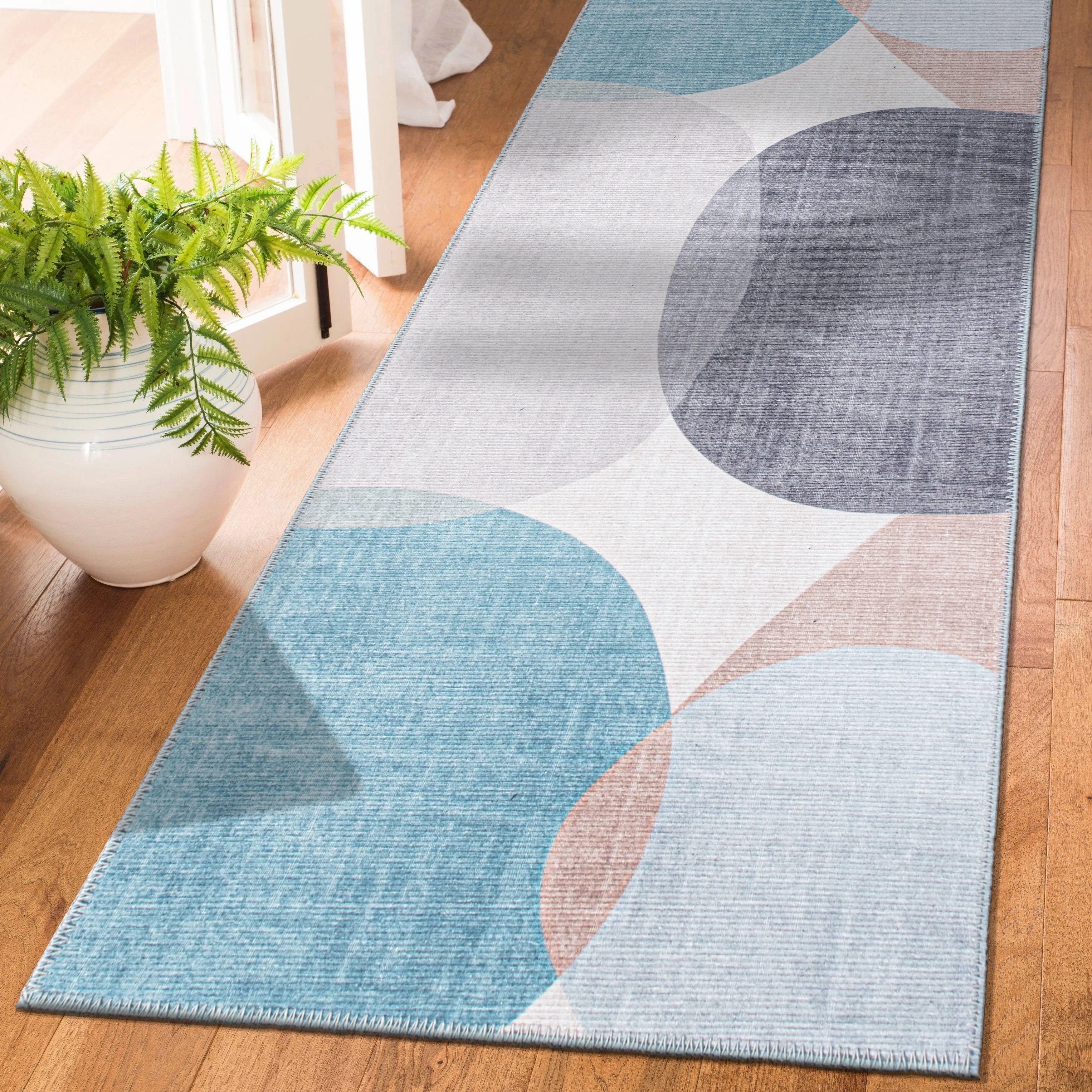 Contemporary Geometric Machine Washable Area Rug