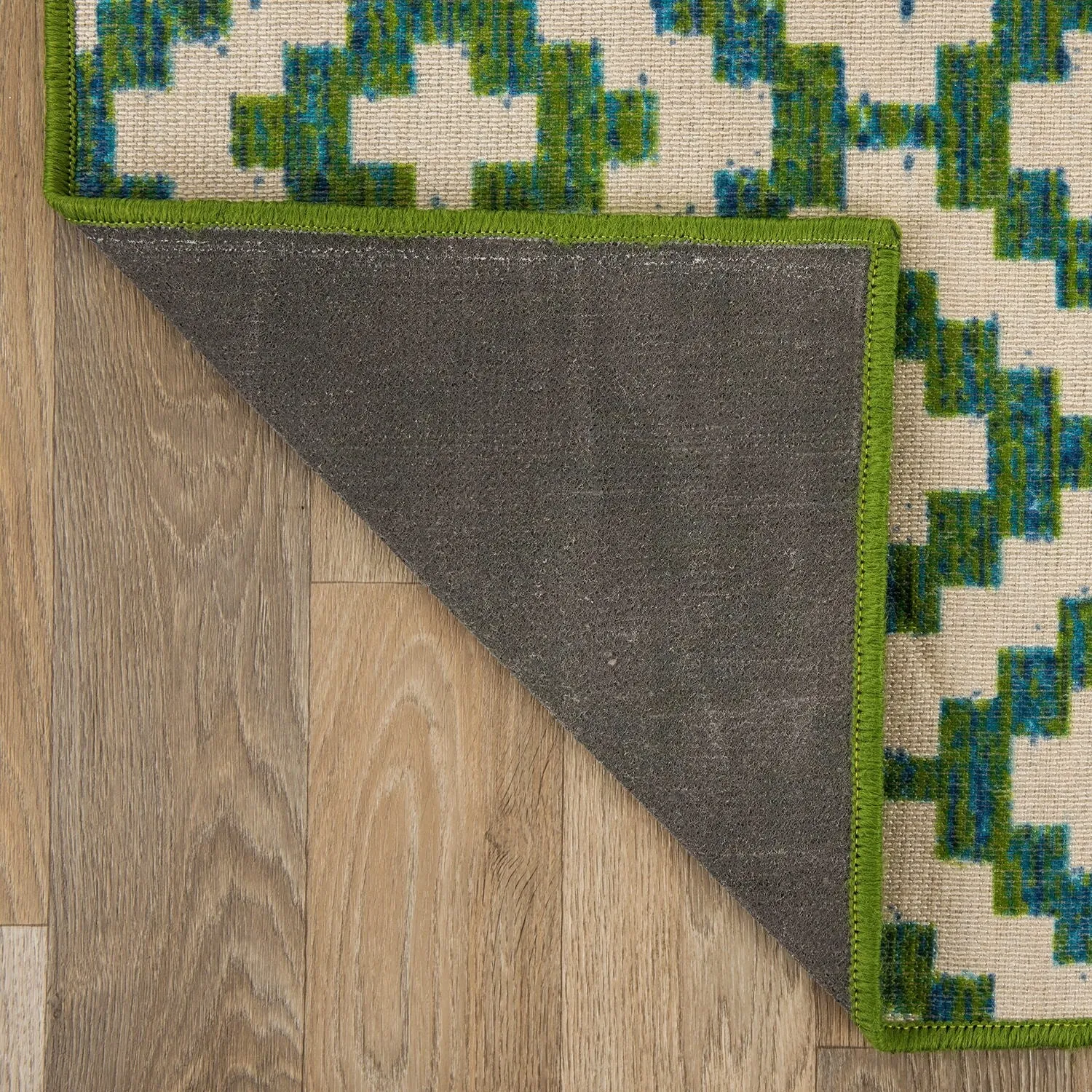 Contemporary Geometric Trellis Indoor/Outdoor Area Rug