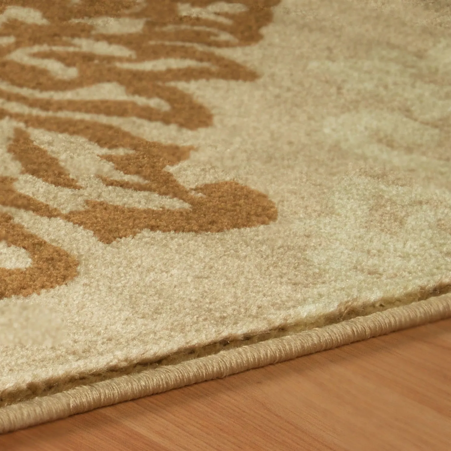 Danvers Traditional Damask Indoor Area Rug by Superior