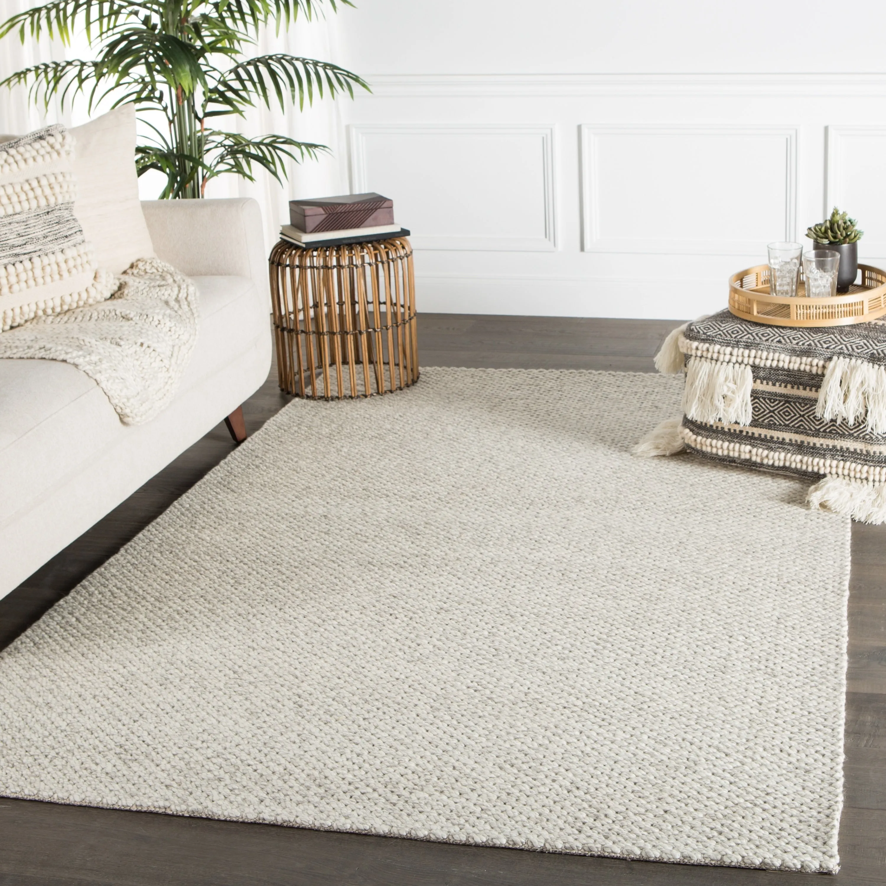 Daven Handmade Solid Area Rug