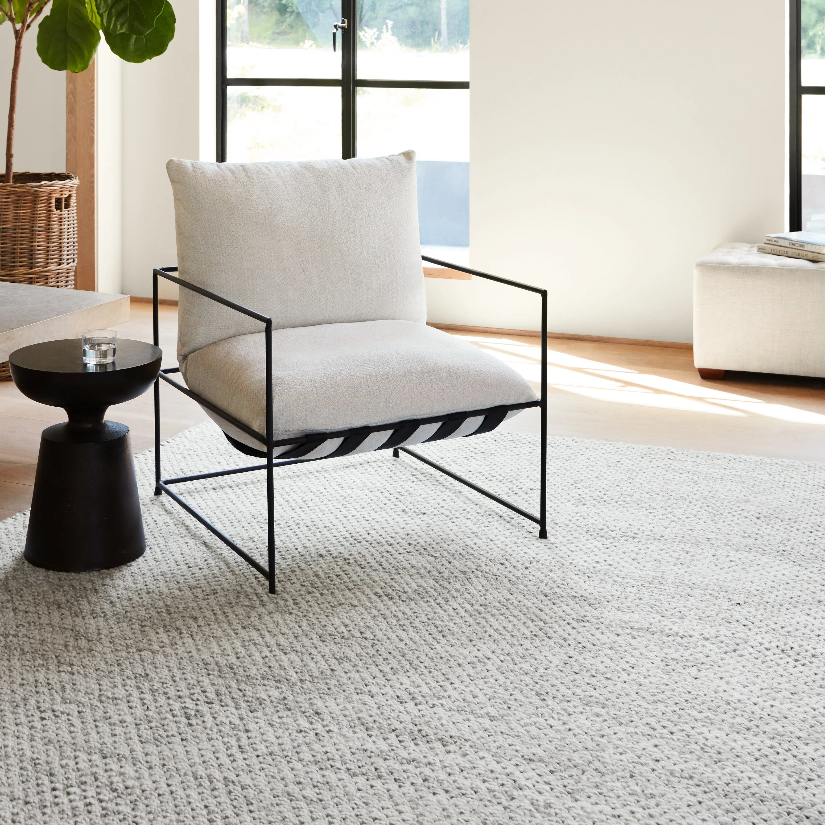 Daven Handmade Solid Area Rug
