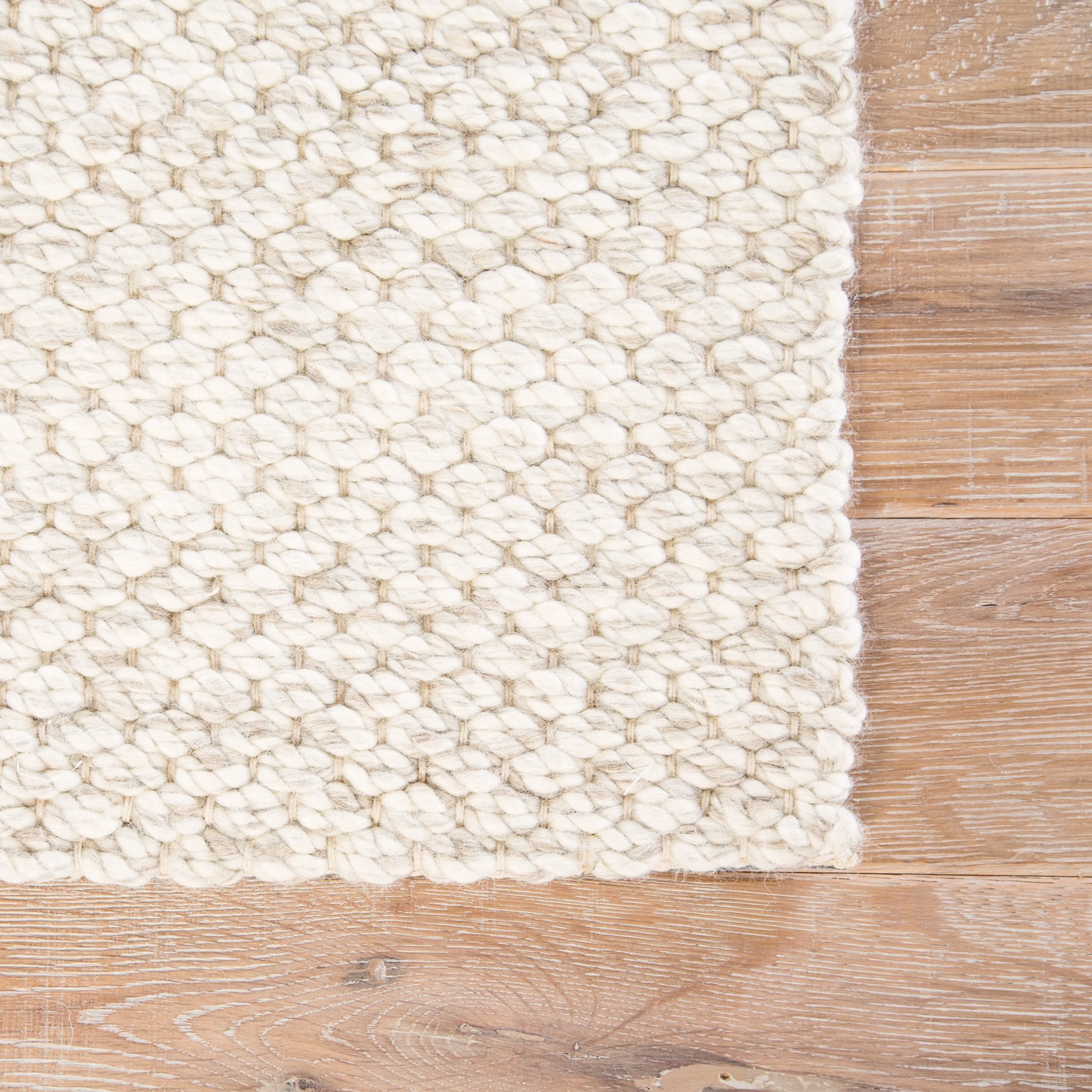 Daven Handmade Solid Area Rug