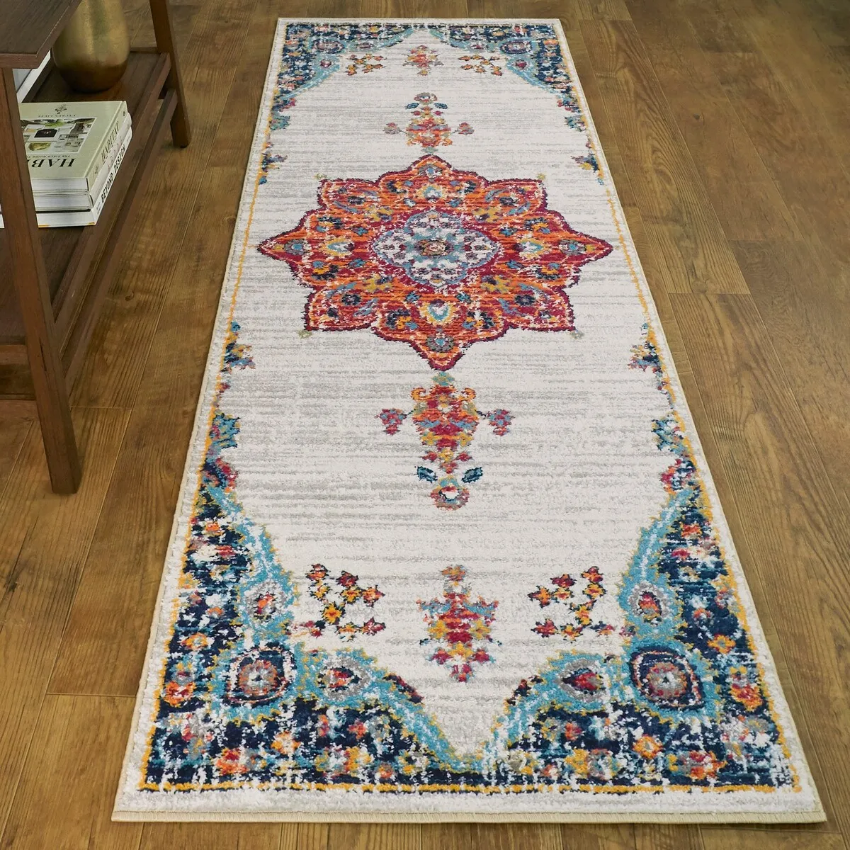 Everhart Vintage Floral Medallion Area Rug