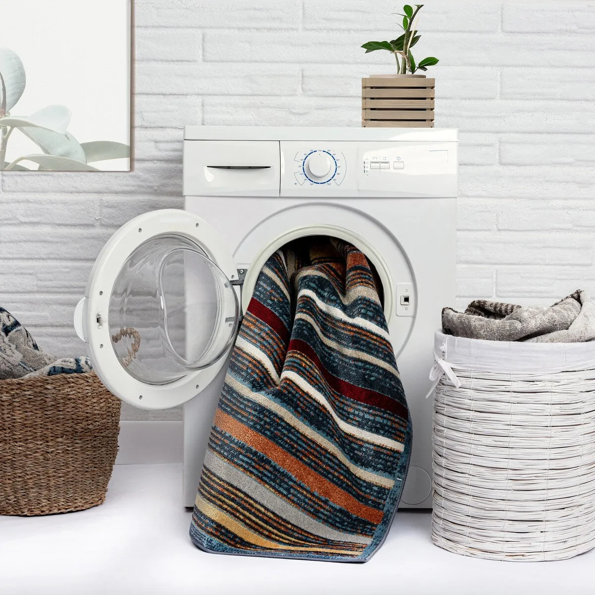Everwash Treasure Striped Modern Machine Washable Area Rug