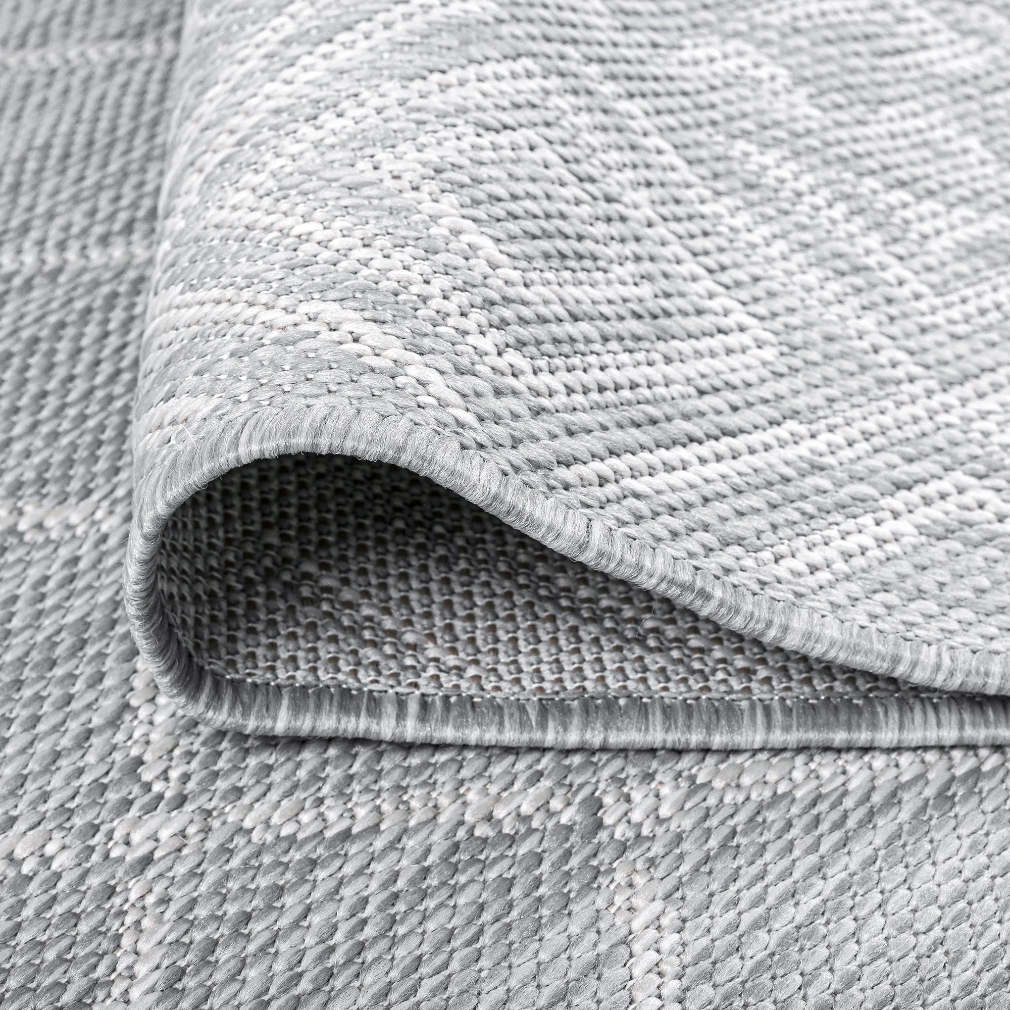 Exo Coastal Diamond Indoor/Outdoor Area Rug